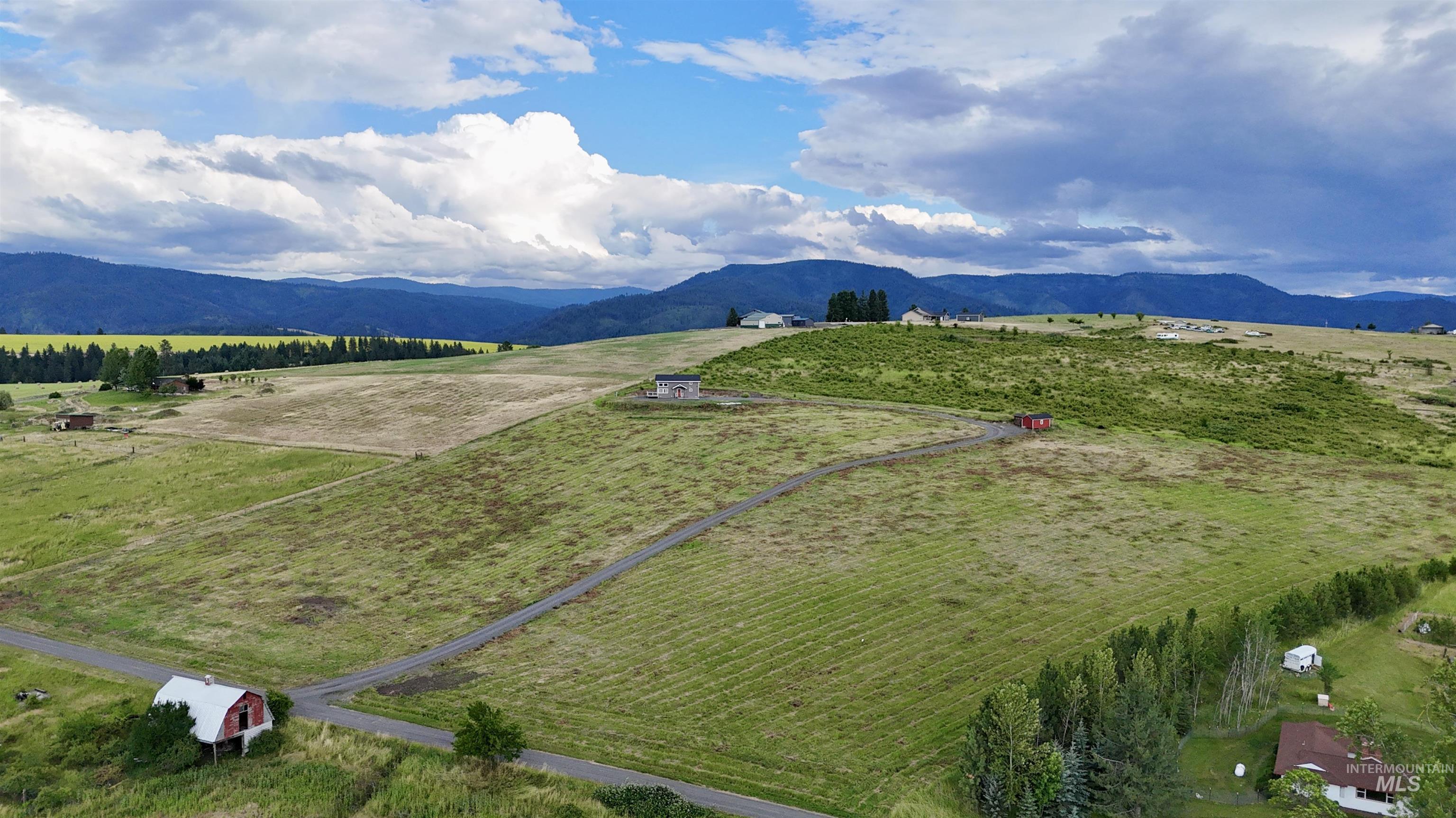 14 Hidden Ranch Ln, Grangeville, Idaho 83530, 1 Bedroom, 1 Bathroom, Residential For Sale, Price $499,000,MLS 98992570