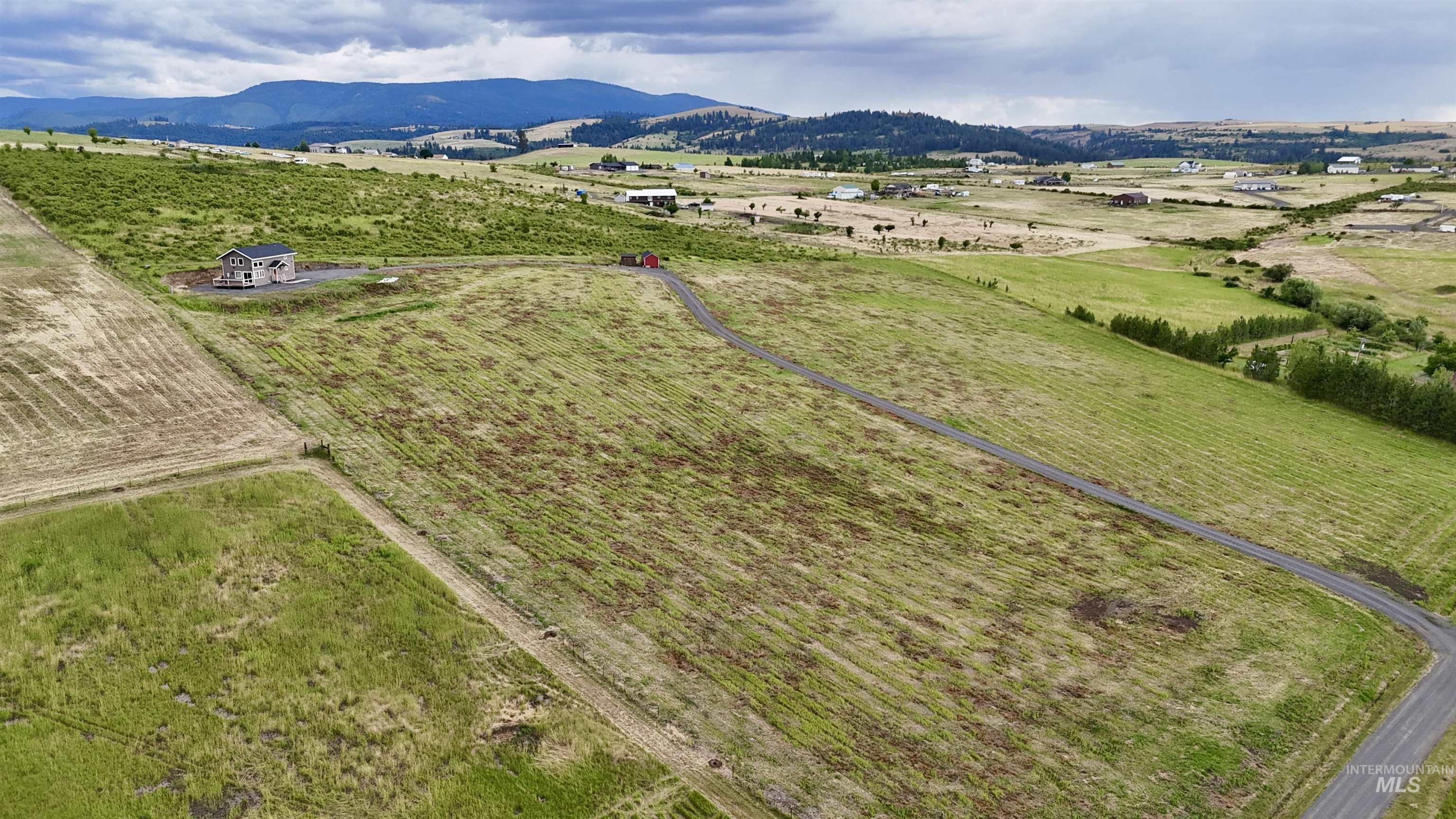 14 Hidden Ranch Ln, Grangeville, Idaho 83530, 1 Bedroom, 1 Bathroom, Residential For Sale, Price $499,000,MLS 98992570