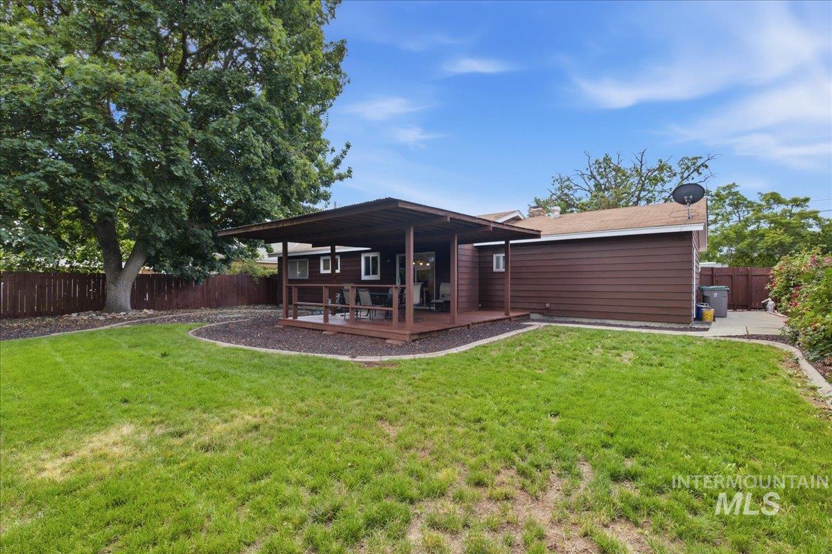 1118 W Howard St, Boise, Idaho 83706, 3 Bedrooms, 1.5 Bathrooms, Residential For Sale, Price $489,001, 98992571