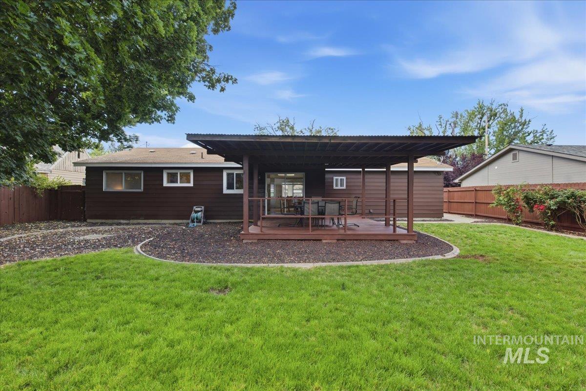 1118 W Howard St, Boise, Idaho 83706, 3 Bedrooms, 1.5 Bathrooms, Residential For Sale, Price $489,001, 98992571
