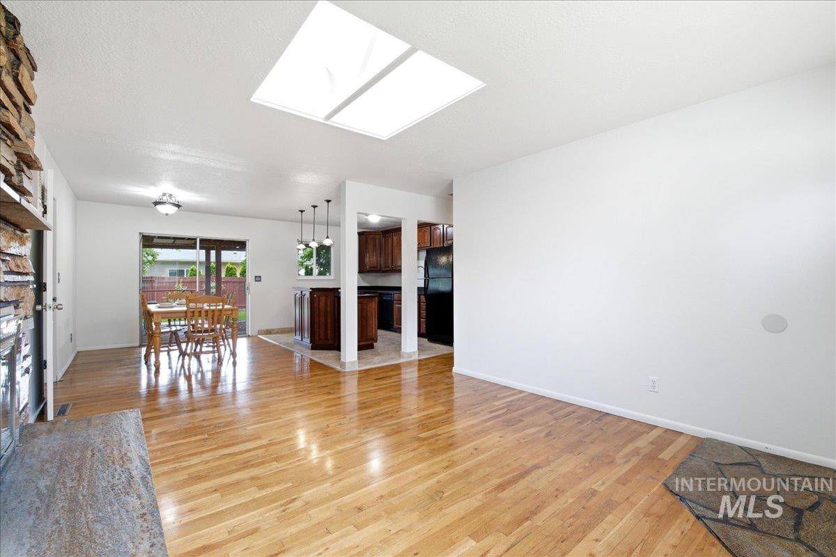 1118 W Howard St, Boise, Idaho 83706, 3 Bedrooms, 1.5 Bathrooms, Residential For Sale, Price $489,001, 98992571