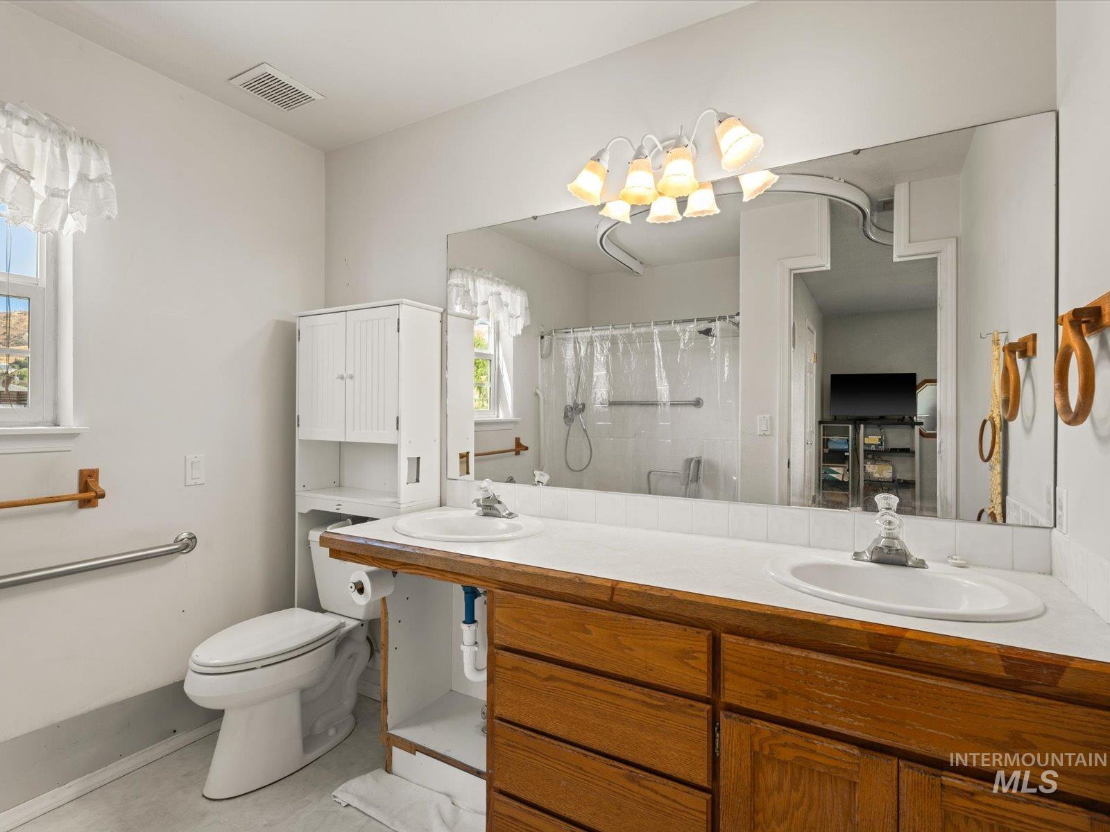 3540 Wills rd, Emmett, Idaho 83617, 3 Bedrooms, 2 Bathrooms, Residential For Sale, Price $725,000, 98992574