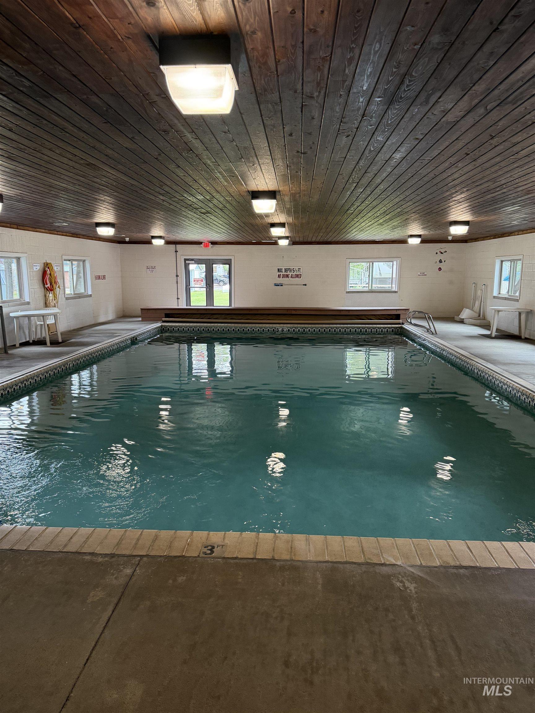 514 Sawyer St, Cascade, Idaho 83611, 1 Bedroom, 1 Bathroom, Residential For Sale, Price $260,000, 98992577