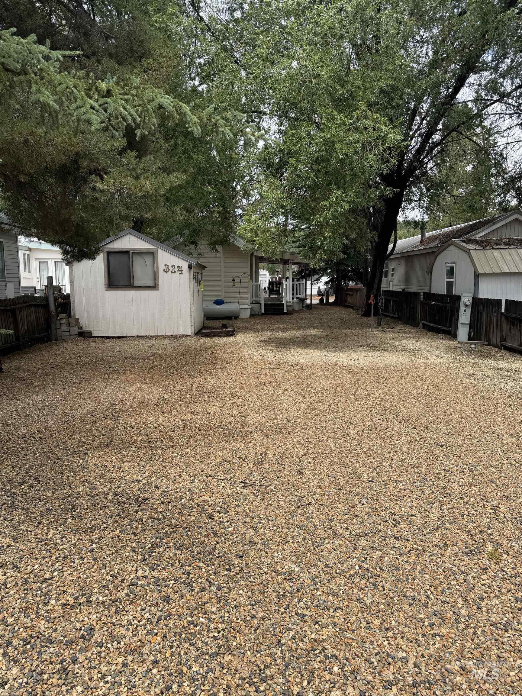 514 Sawyer St, Cascade, Idaho 83611, 1 Bedroom, 1 Bathroom, Residential For Sale, Price $260,000, 98992577