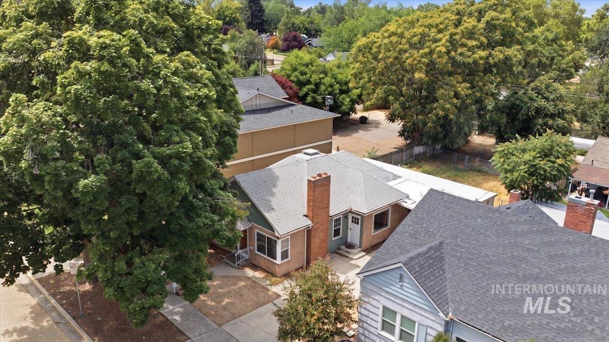 707 11th Ave S, Nampa, Idaho 83651, 3 Bedrooms, 2 Bathrooms, Residential For Sale, Price $314,495,MLS 98992578