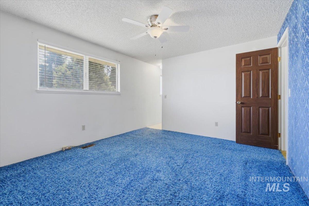 1311 N Middleton Rd, Nampa, Idaho 83651, 3 Bedrooms, 2 Bathrooms, Residential For Sale, Price $525,000, 98992581