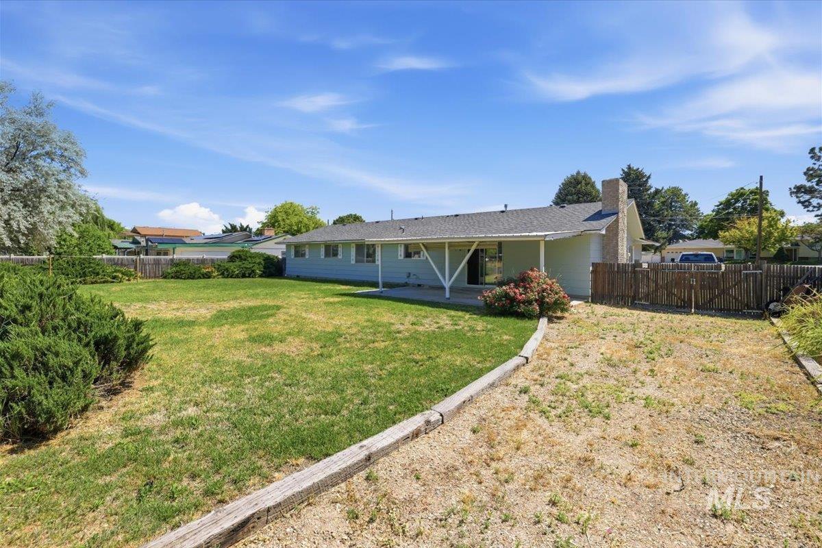 1311 N Middleton Rd, Nampa, Idaho 83651, 3 Bedrooms, 2 Bathrooms, Residential For Sale, Price $525,000, 98992581