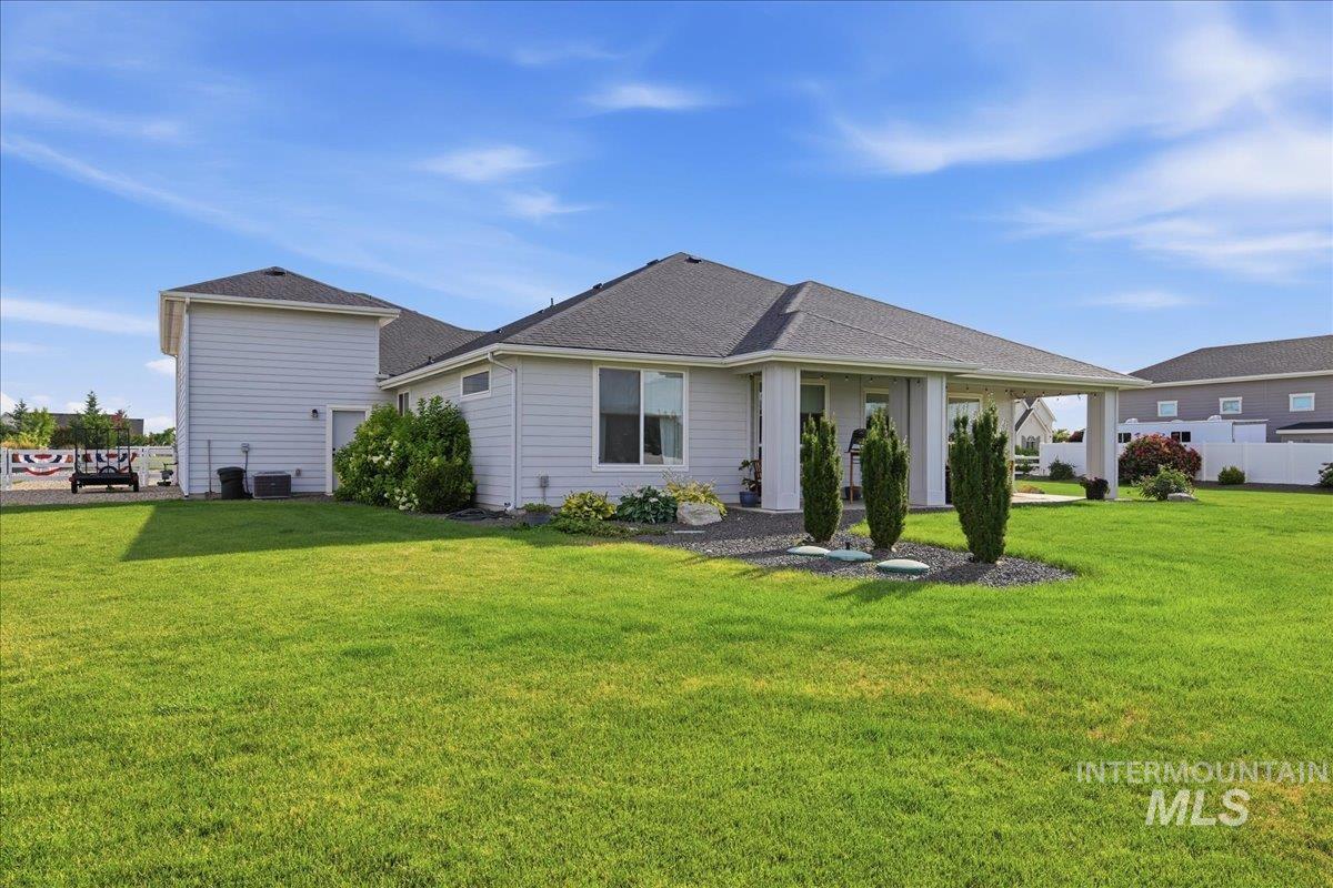 15094 Pronghorn Dr, Caldwell, Idaho 83607, 3 Bedrooms, 2.5 Bathrooms, Residential For Sale, Price $995,000, 98992582