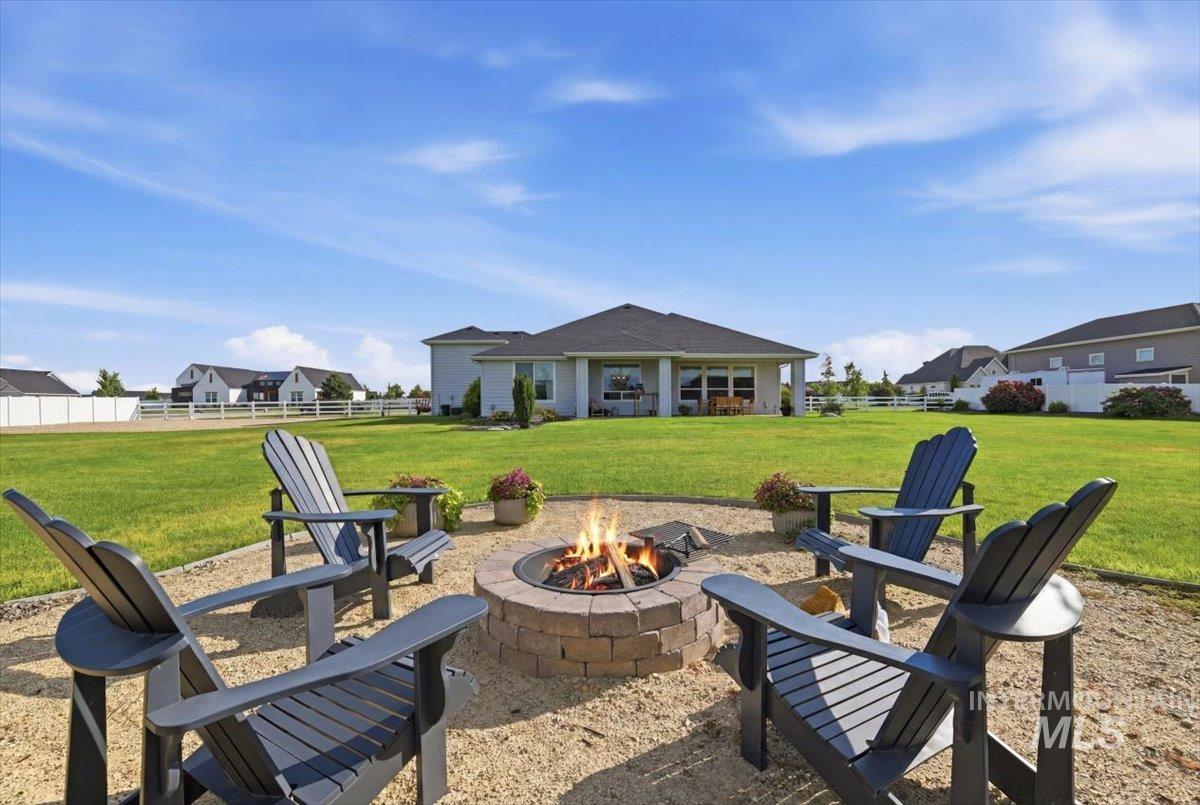 15094 Pronghorn Dr, Caldwell, Idaho 83607, 3 Bedrooms, 2.5 Bathrooms, Residential For Sale, Price $995,000, 98992582