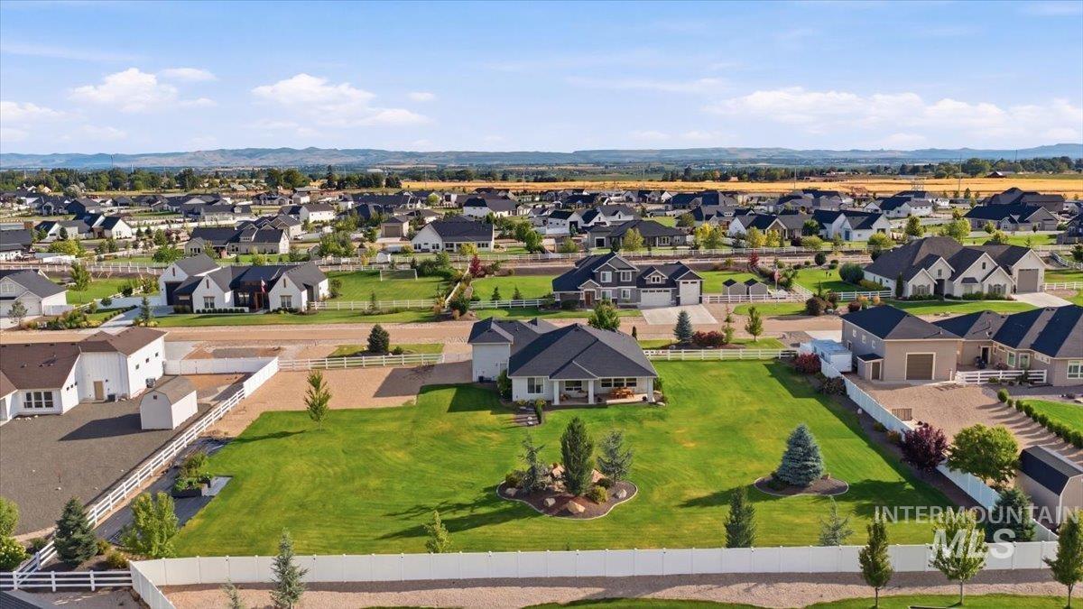 15094 Pronghorn Dr, Caldwell, Idaho 83607, 3 Bedrooms, 2.5 Bathrooms, Residential For Sale, Price $995,000, 98992582