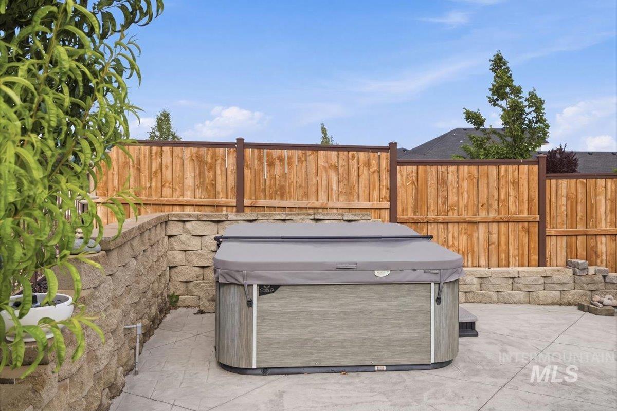1537 W Tenzing St, Nampa, Idaho 83686, 4 Bedrooms, 2.5 Bathrooms, Residential For Sale, Price $659,900,MLS 98992583
