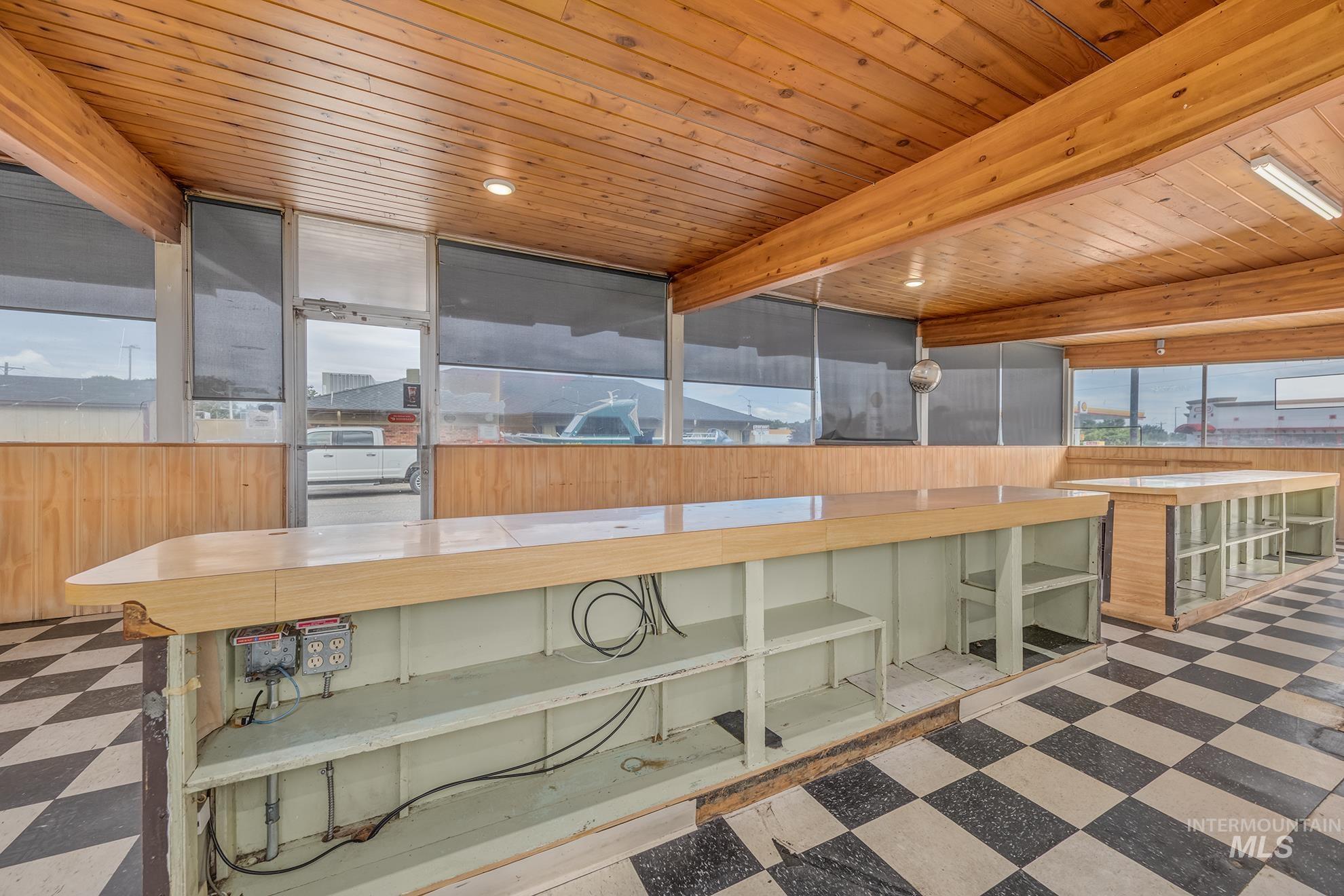 1281 SW 4th Ave, Ontario, Oregon 97914, Business/Commercial For Sale, Price $220,000,MLS 98992585
