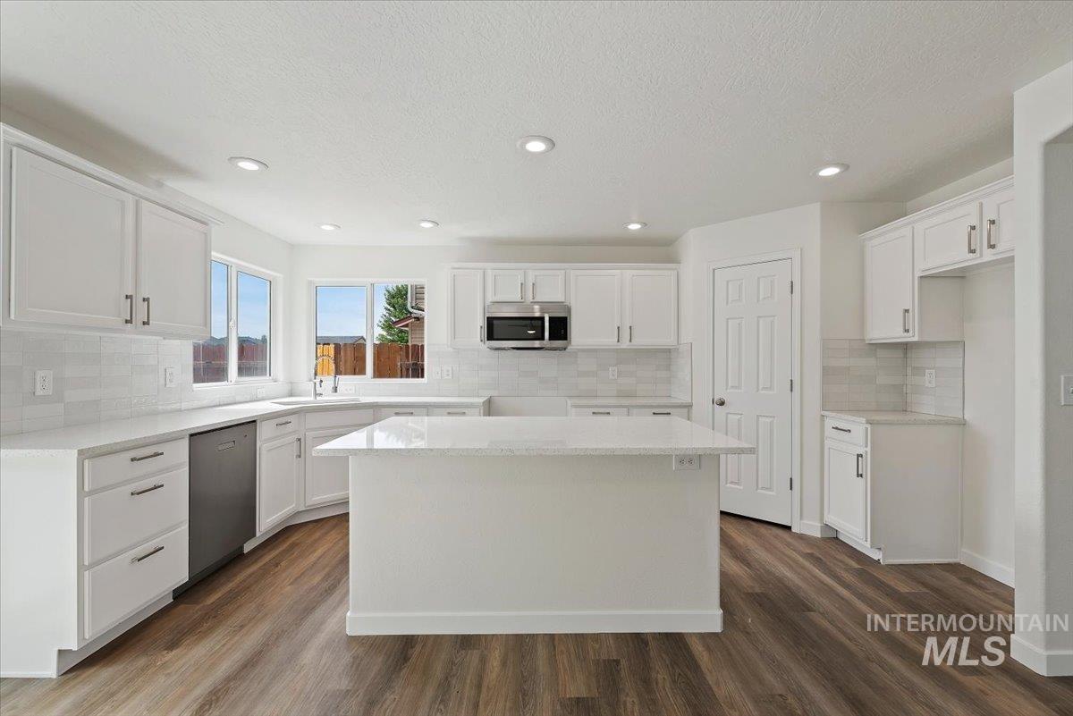 5418 Barkley, Caldwell, Idaho 83607, 4 Bedrooms, 2.5 Bathrooms, Residential For Sale, Price $419,900, 98992595