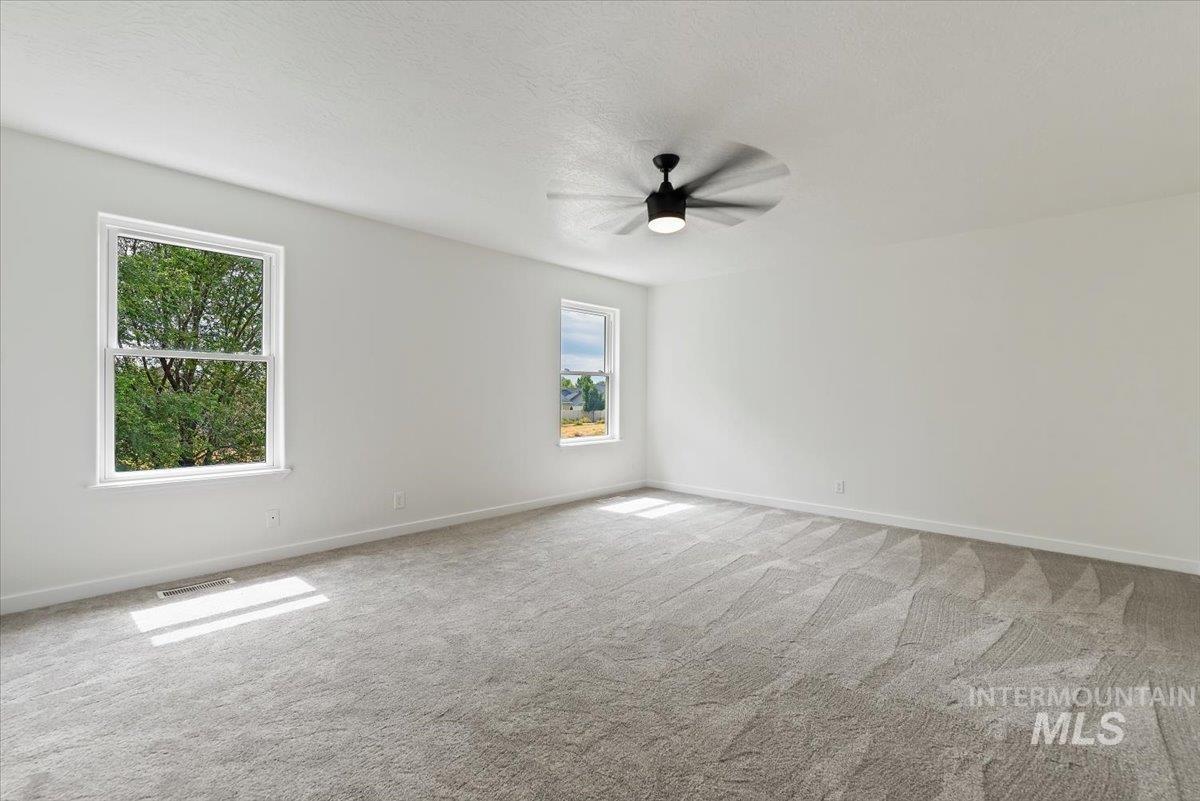 5418 Barkley, Caldwell, Idaho 83607, 4 Bedrooms, 2.5 Bathrooms, Residential For Sale, Price $419,900, 98992595