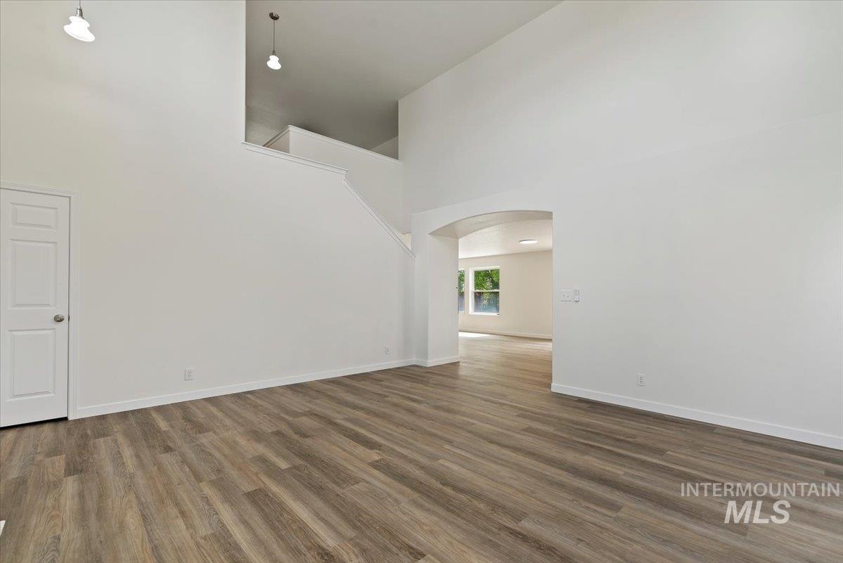 5418 Barkley, Caldwell, Idaho 83607, 4 Bedrooms, 2.5 Bathrooms, Residential For Sale, Price $419,900, 98992595