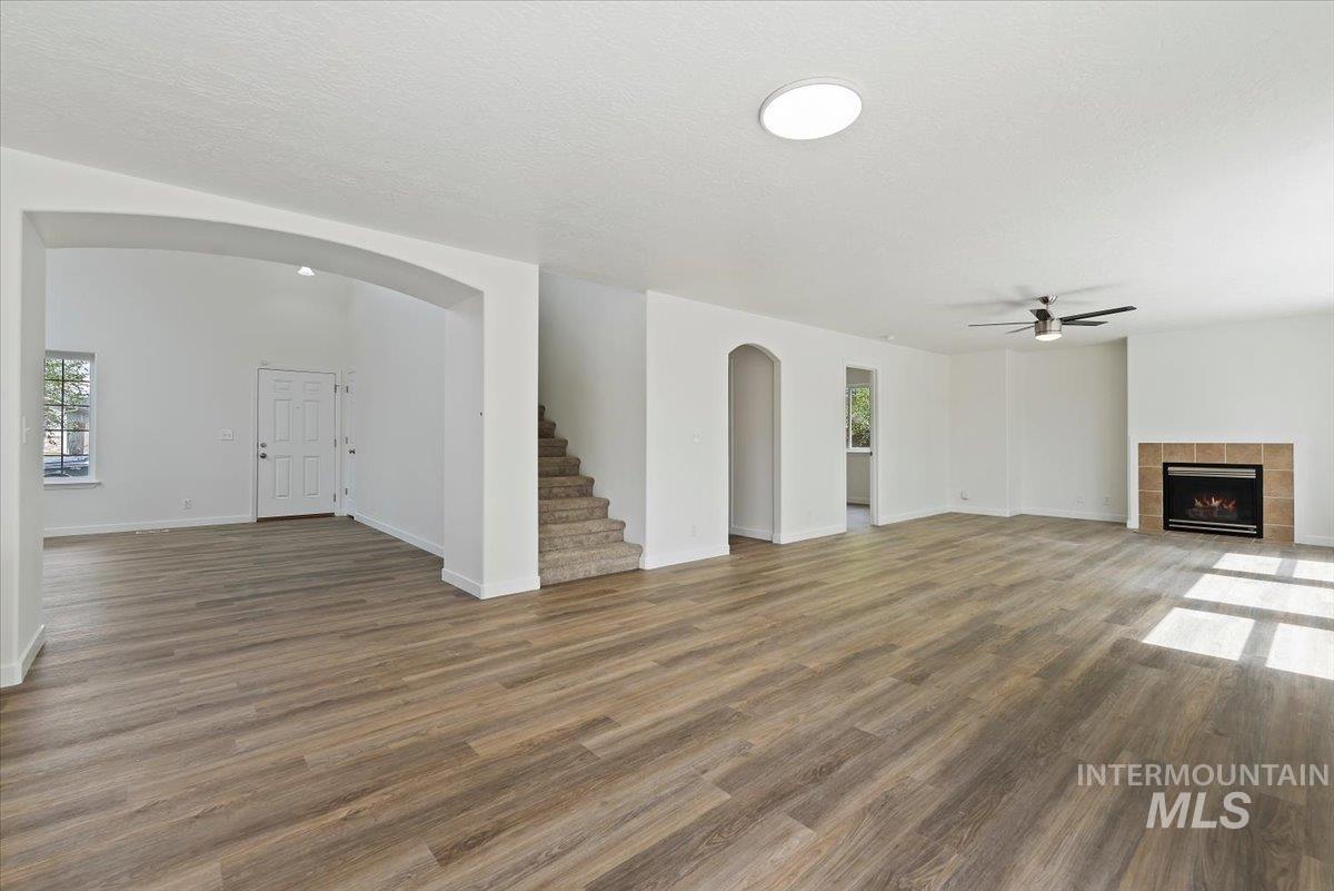 5418 Barkley, Caldwell, Idaho 83607, 4 Bedrooms, 2.5 Bathrooms, Residential For Sale, Price $419,900, 98992595