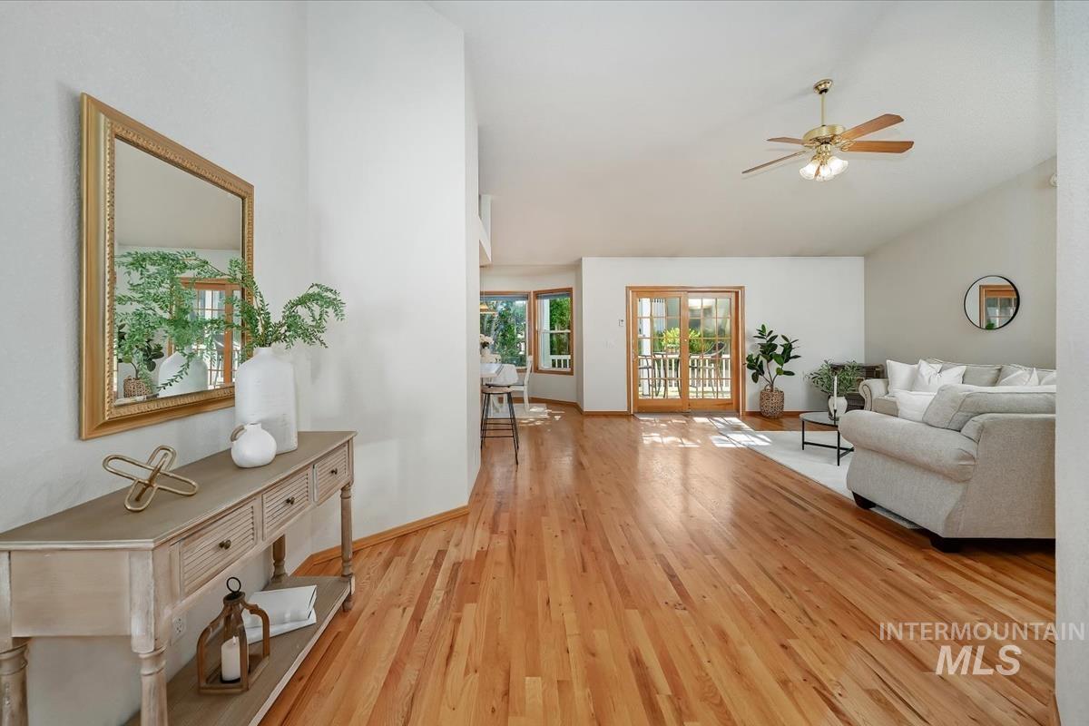 706 N Harvey Ln, Eagle, Idaho 83616, 3 Bedrooms, 2 Bathrooms, Residential For Sale, Price $619,000, 98992596