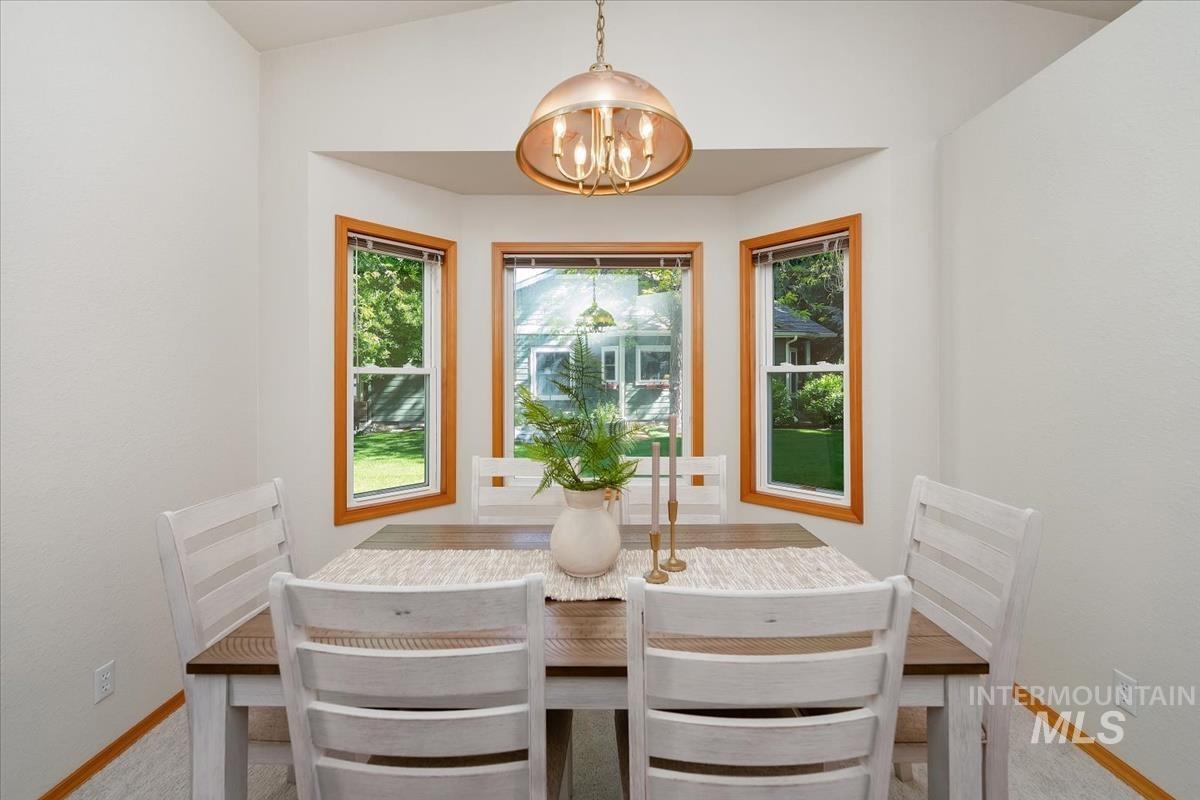 706 N Harvey Ln, Eagle, Idaho 83616, 3 Bedrooms, 2 Bathrooms, Residential For Sale, Price $619,000, 98992596
