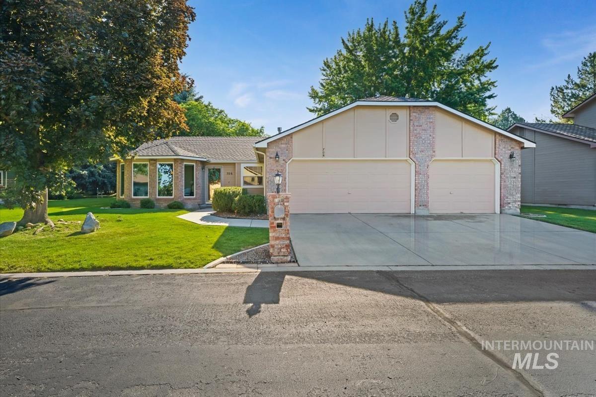 706 N Harvey Ln, Eagle, Idaho 83616, 3 Bedrooms, 2 Bathrooms, Residential For Sale, Price $619,000, 98992596