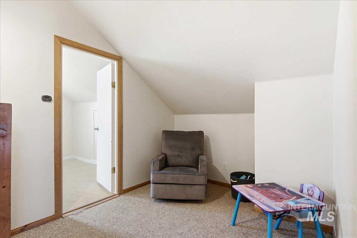 2415 Iowa Ave, Caldwell, Idaho 83605, 3 Bedrooms, 2 Bathrooms, Residential For Sale, Price $340,000,MLS 98992600