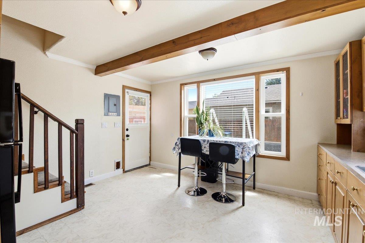 2415 Iowa Ave, Caldwell, Idaho 83605, 3 Bedrooms, 2 Bathrooms, Residential For Sale, Price $340,000,MLS 98992600