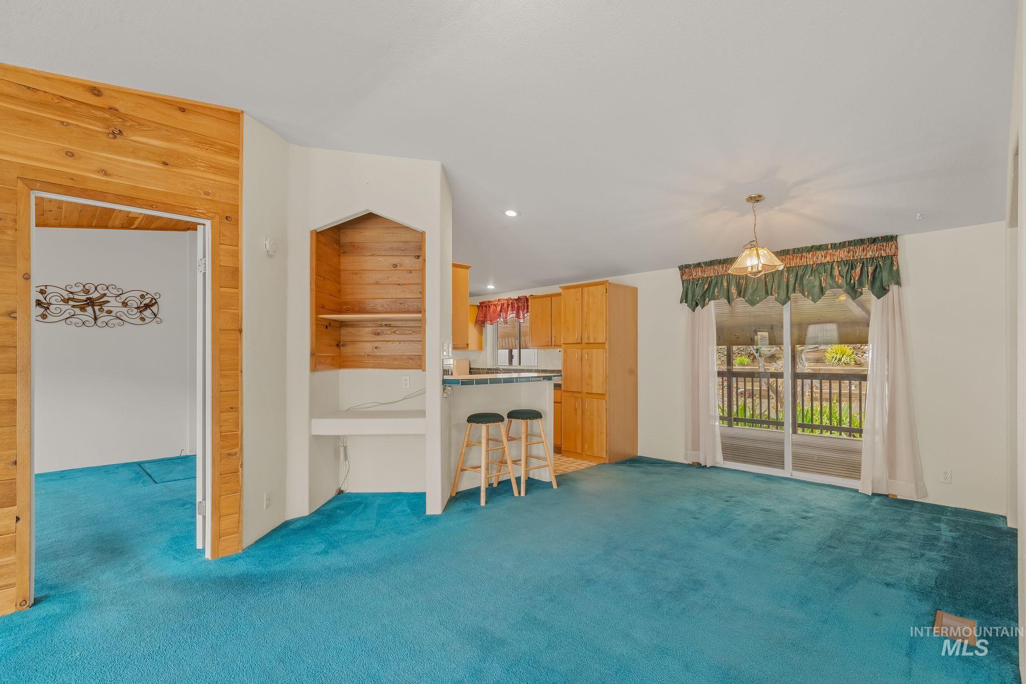 31018 Snake River Rd, Asotin, Washington 99402, 2 Bedrooms, 2 Bathrooms, Residential For Sale, Price $950,000, 98992602