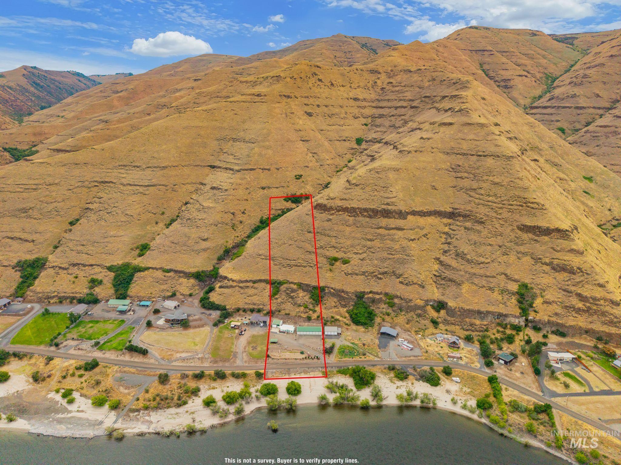 31018 Snake River Rd, Asotin, Washington 99402, 2 Bedrooms, 2 Bathrooms, Residential For Sale, Price $950,000, 98992602