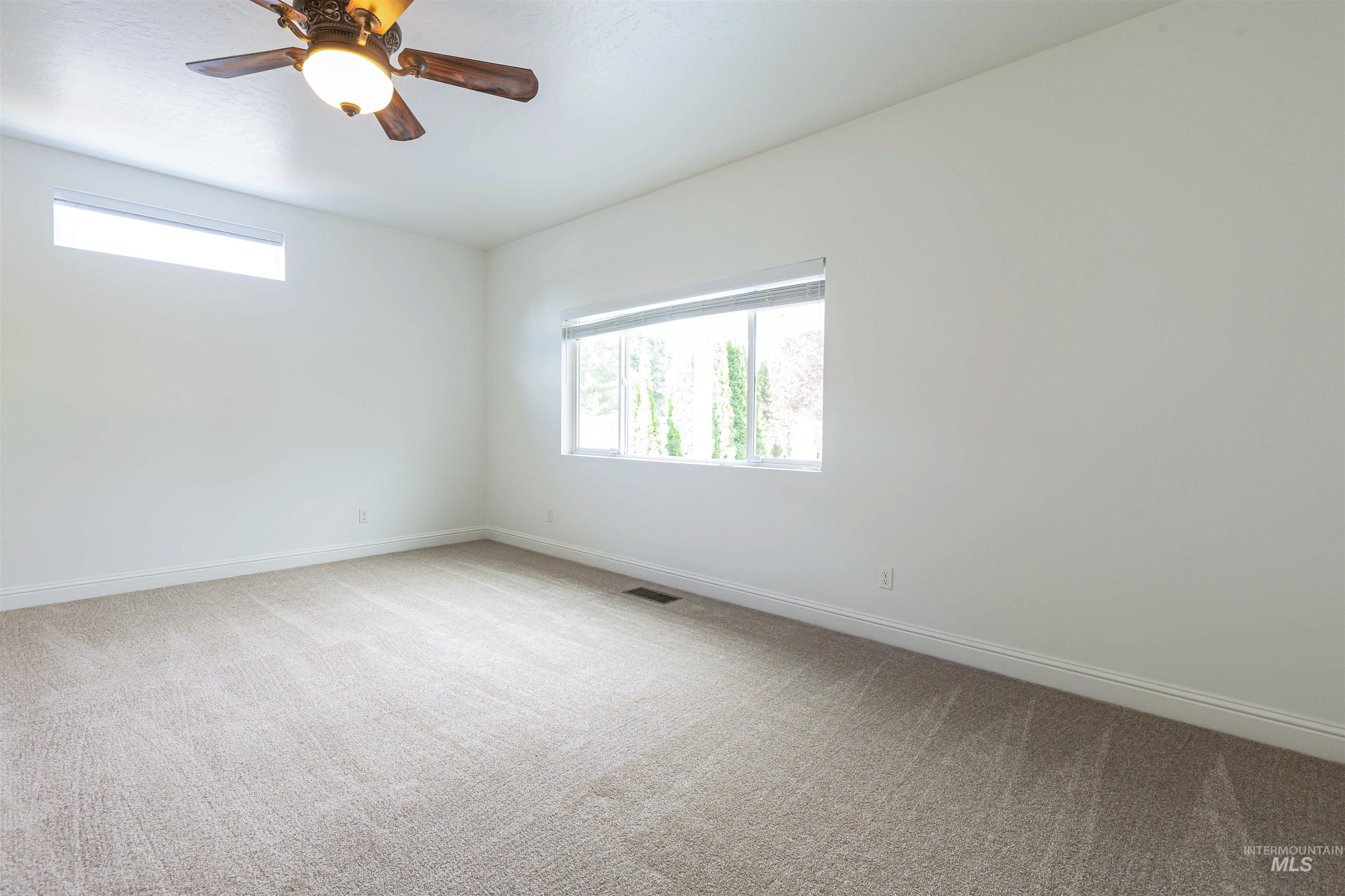 1649 Mustang Mesa Place, Middleton, Idaho 83644-4745, 3 Bedrooms, 2 Bathrooms, Residential For Sale, Price $529,000,MLS 98992605