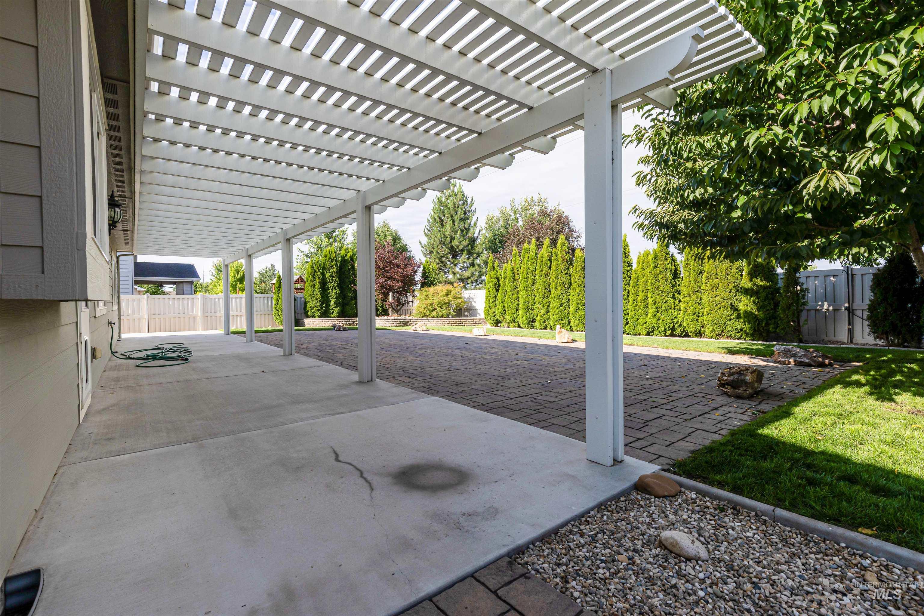 1649 Mustang Mesa Place, Middleton, Idaho 83644-4745, 3 Bedrooms, 2 Bathrooms, Residential For Sale, Price $529,000,MLS 98992605