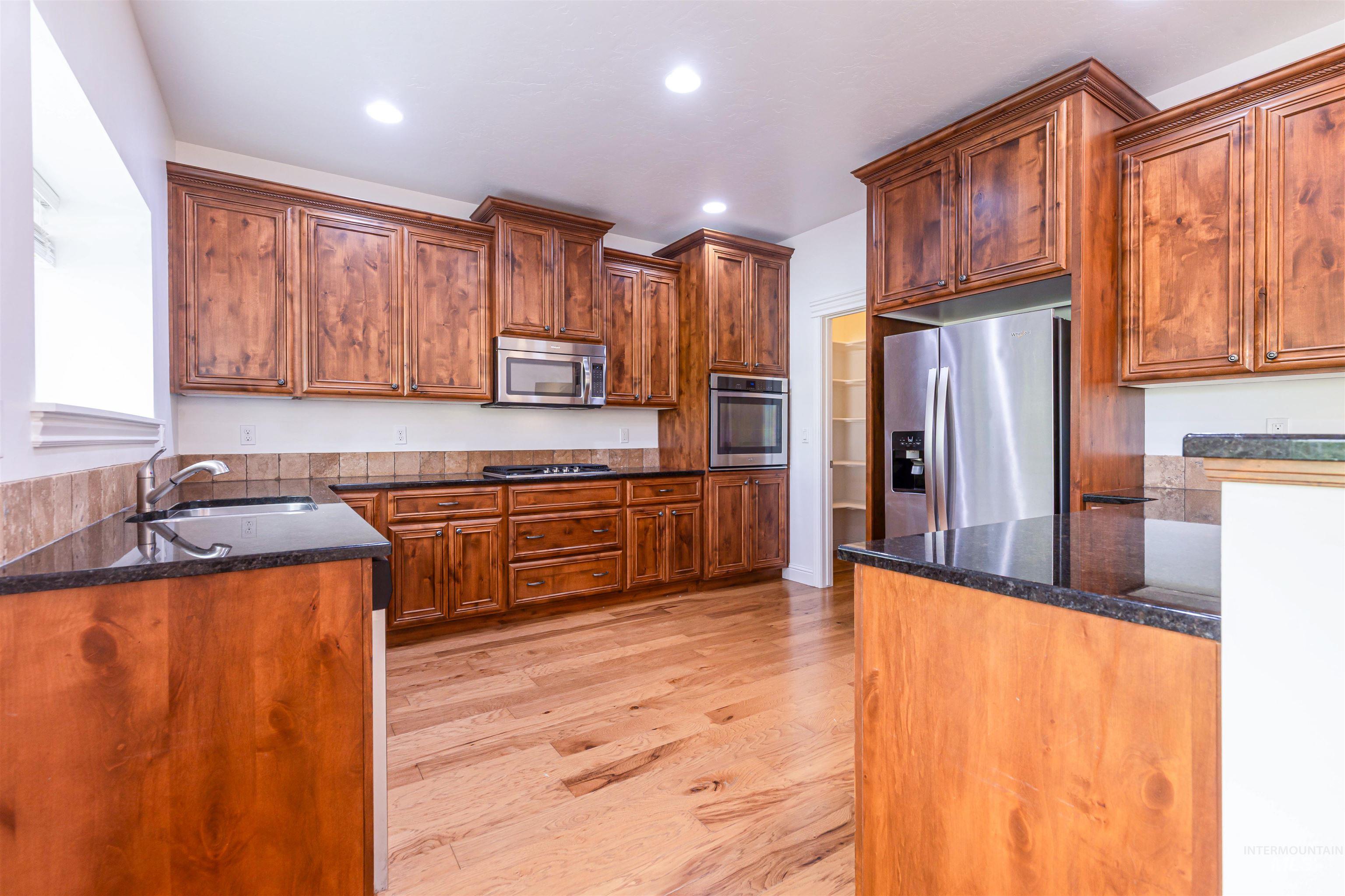 1649 Mustang Mesa Place, Middleton, Idaho 83644-4745, 3 Bedrooms, 2 Bathrooms, Residential For Sale, Price $529,000,MLS 98992605
