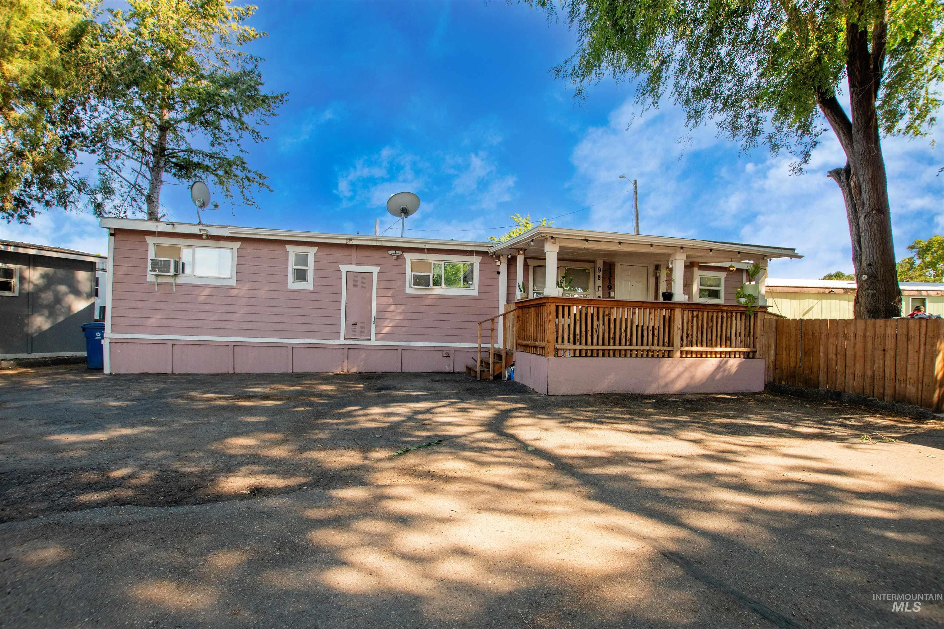 11191 W Lodge Pole Drive, Nampa, Idaho 83651, 2 Bedrooms, 1 Bathroom, Residential For Sale, Price $75,000, 98992606