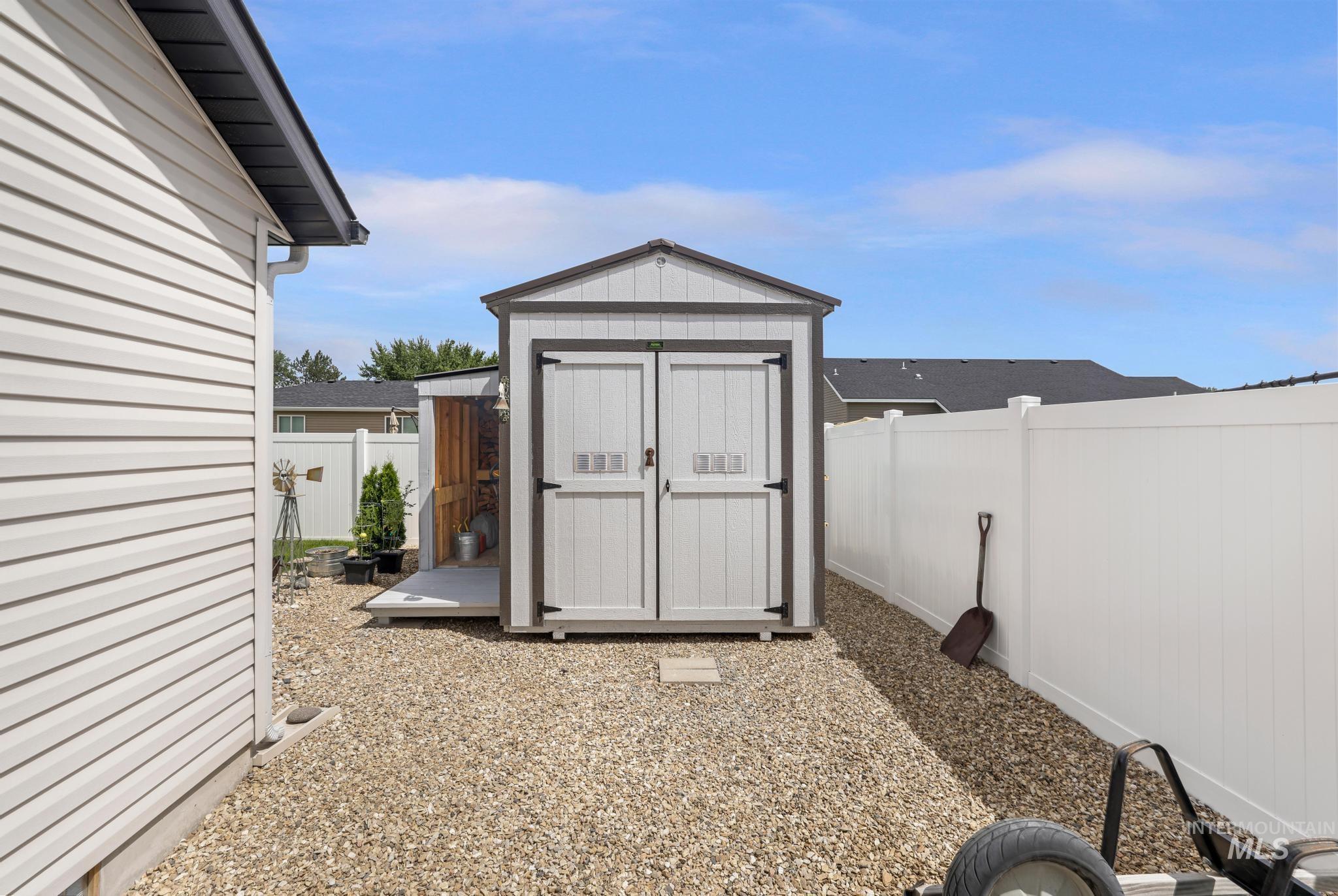 308 New Haven St, Rupert, Idaho 83350, 4 Bedrooms, 2 Bathrooms, Residential For Sale, Price $355,000,MLS 98992607