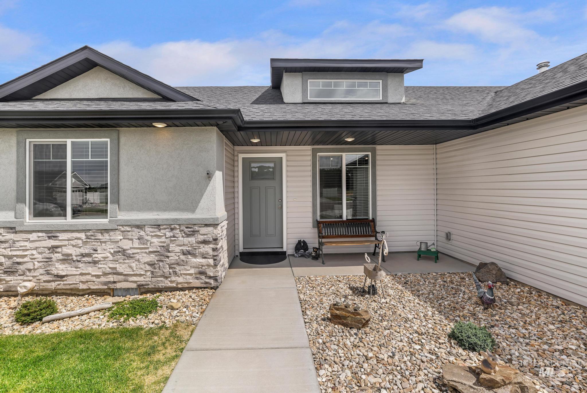 308 New Haven St, Rupert, Idaho 83350, 4 Bedrooms, 2 Bathrooms, Residential For Sale, Price $355,000,MLS 98992607