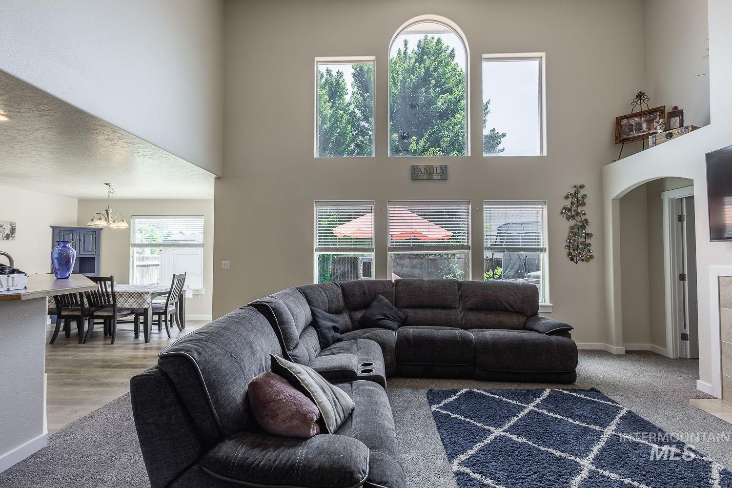 890 N Oxwich Ave, Meridian, Idaho 83642, 5 Bedrooms, 2.5 Bathrooms, Residential For Sale, Price $525,000,MLS 98992609