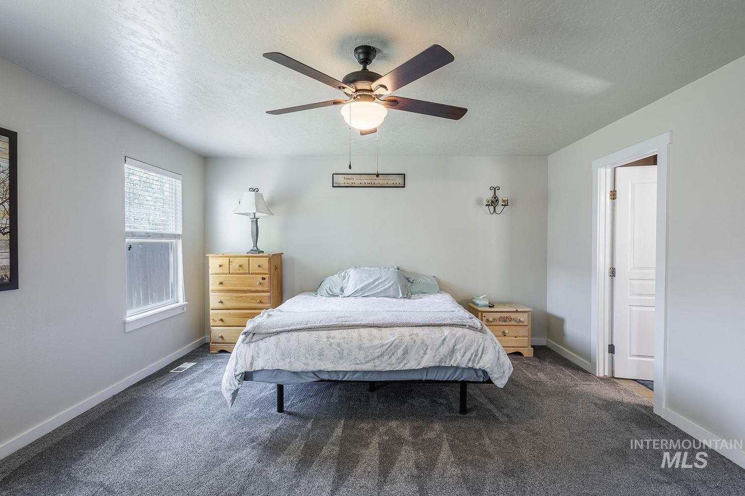 890 N Oxwich Ave, Meridian, Idaho 83642, 5 Bedrooms, 2.5 Bathrooms, Residential For Sale, Price $525,000,MLS 98992609