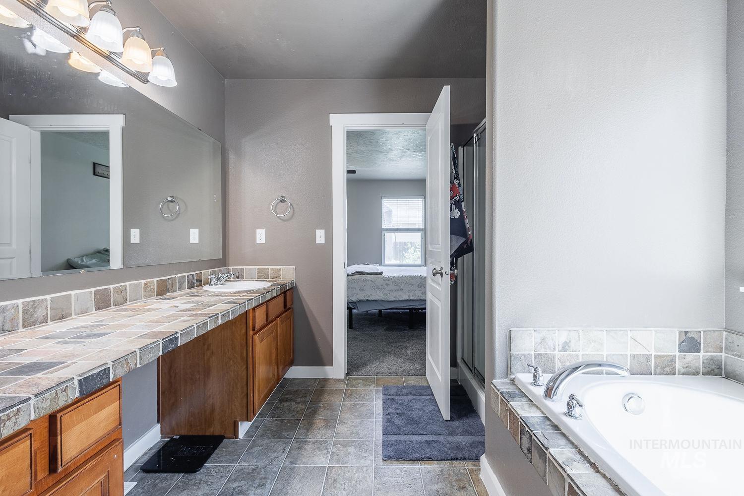 890 N Oxwich Ave, Meridian, Idaho 83642, 5 Bedrooms, 2.5 Bathrooms, Residential For Sale, Price $525,000,MLS 98992609