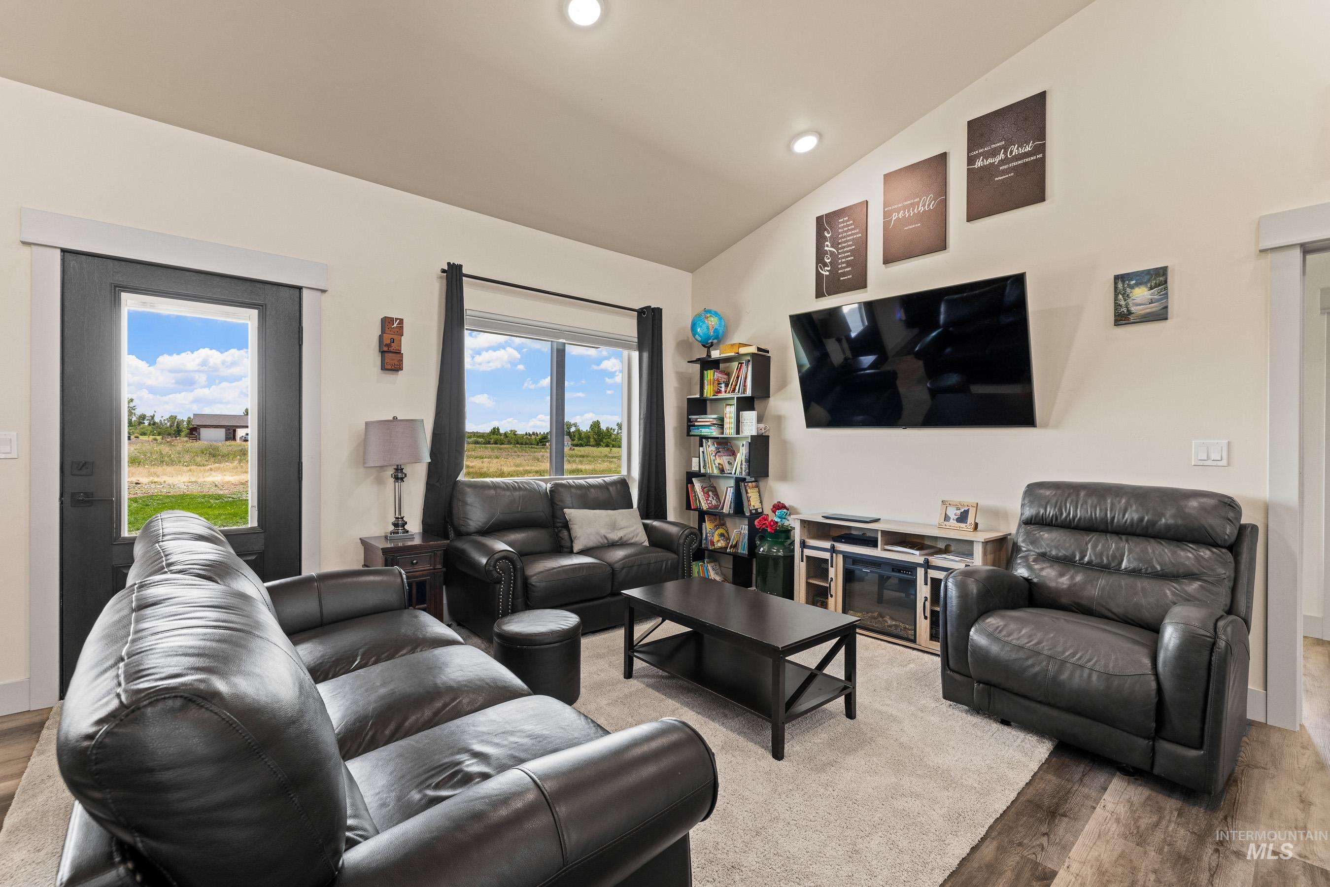 2185 Fairway, Council, Idaho 83612, 3 Bedrooms, 2 Bathrooms, Residential For Sale, Price $529,000,MLS 98992610