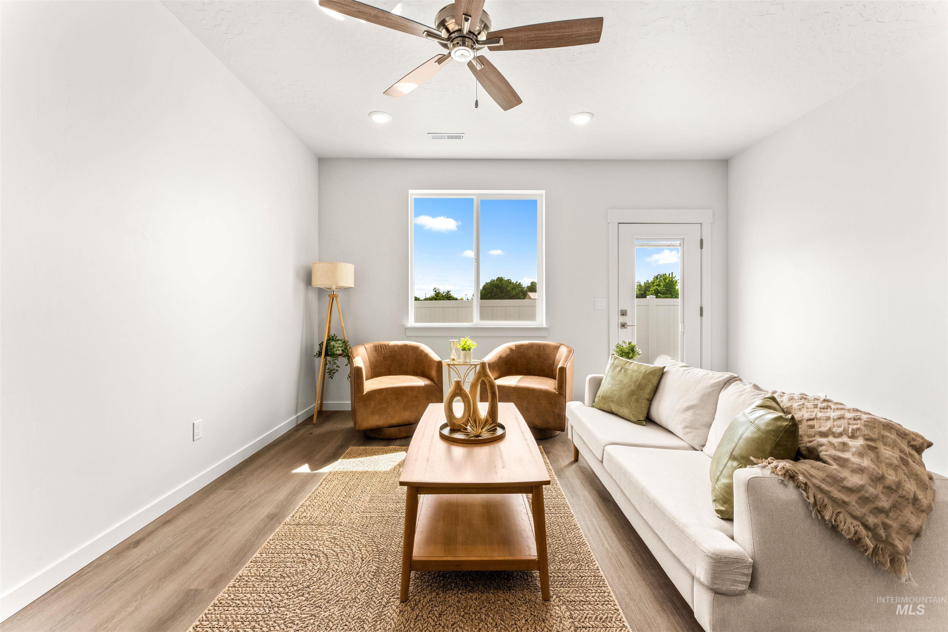 2330 S Bayne Lane, Nampa, Idaho 83686, 2 Bedrooms, 2 Bathrooms, Residential For Sale, Price $342,900,MLS 98992611