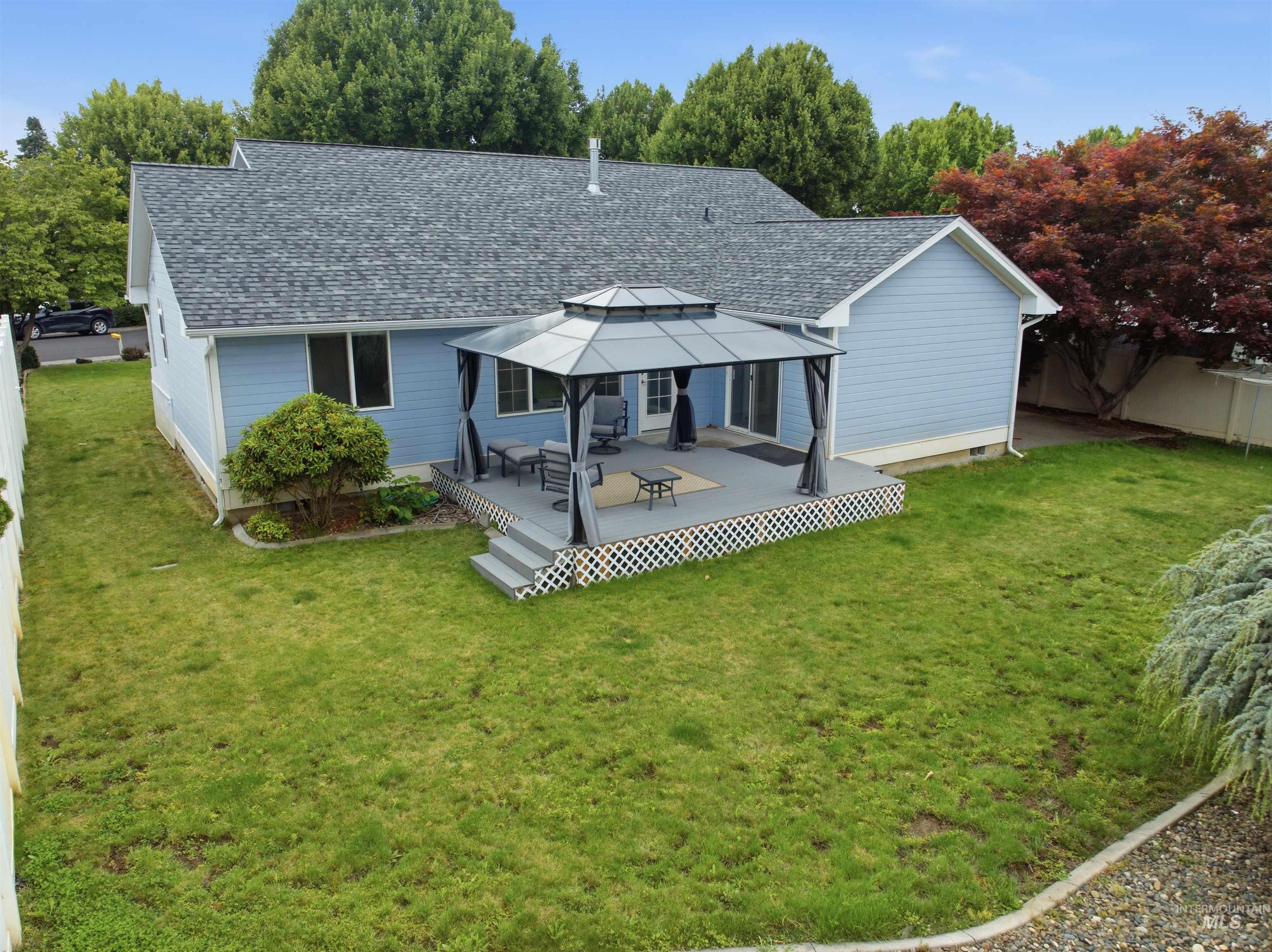 1531 Quail Run Drive, Lewiston, Idaho 83501, 3 Bedrooms, 3 Bathrooms, Residential For Sale, Price $440,000,MLS 98992615