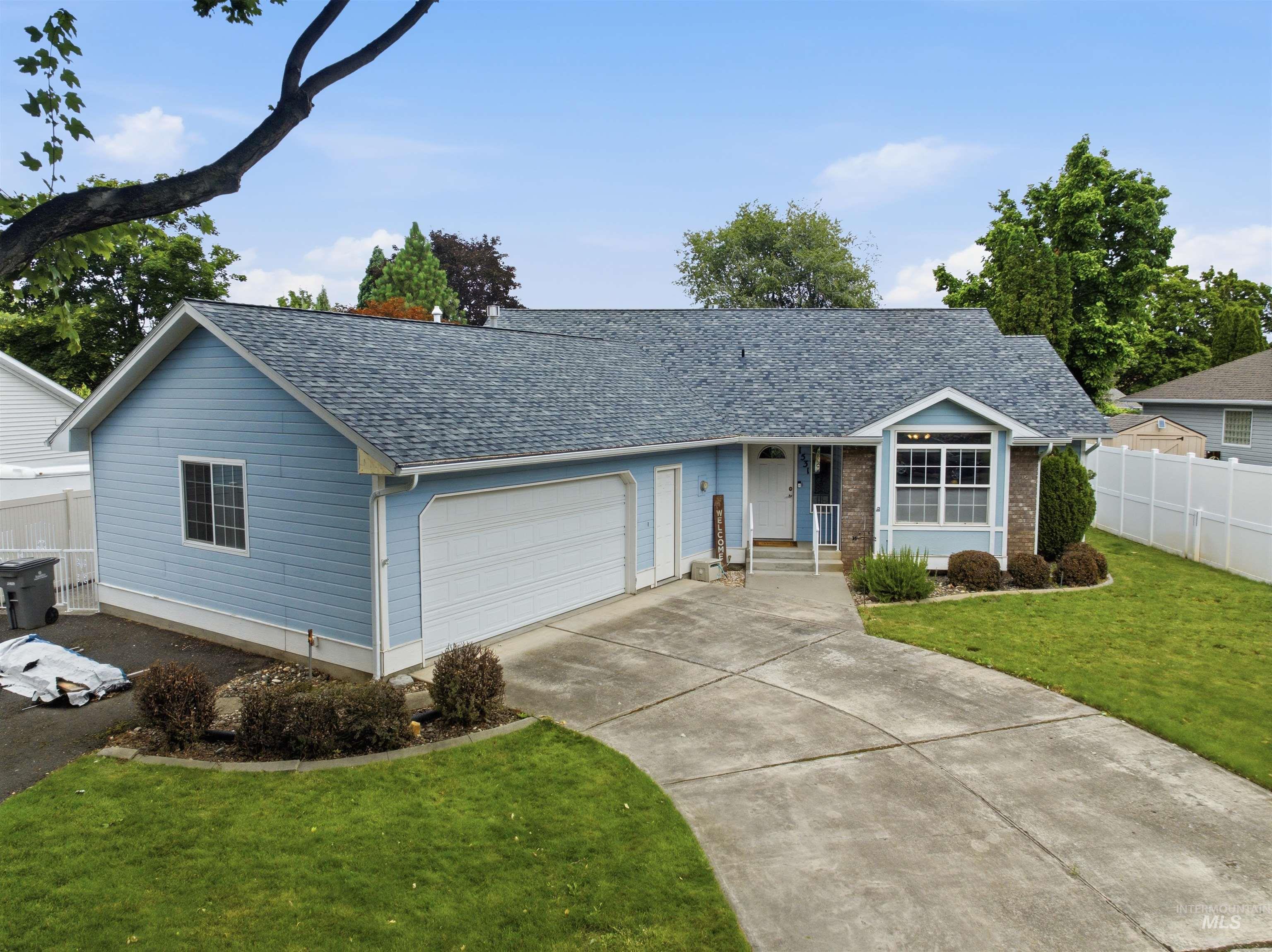 1531 Quail Run Drive, Lewiston, Idaho 83501, 3 Bedrooms, 3 Bathrooms, Residential For Sale, Price $440,000,MLS 98992615