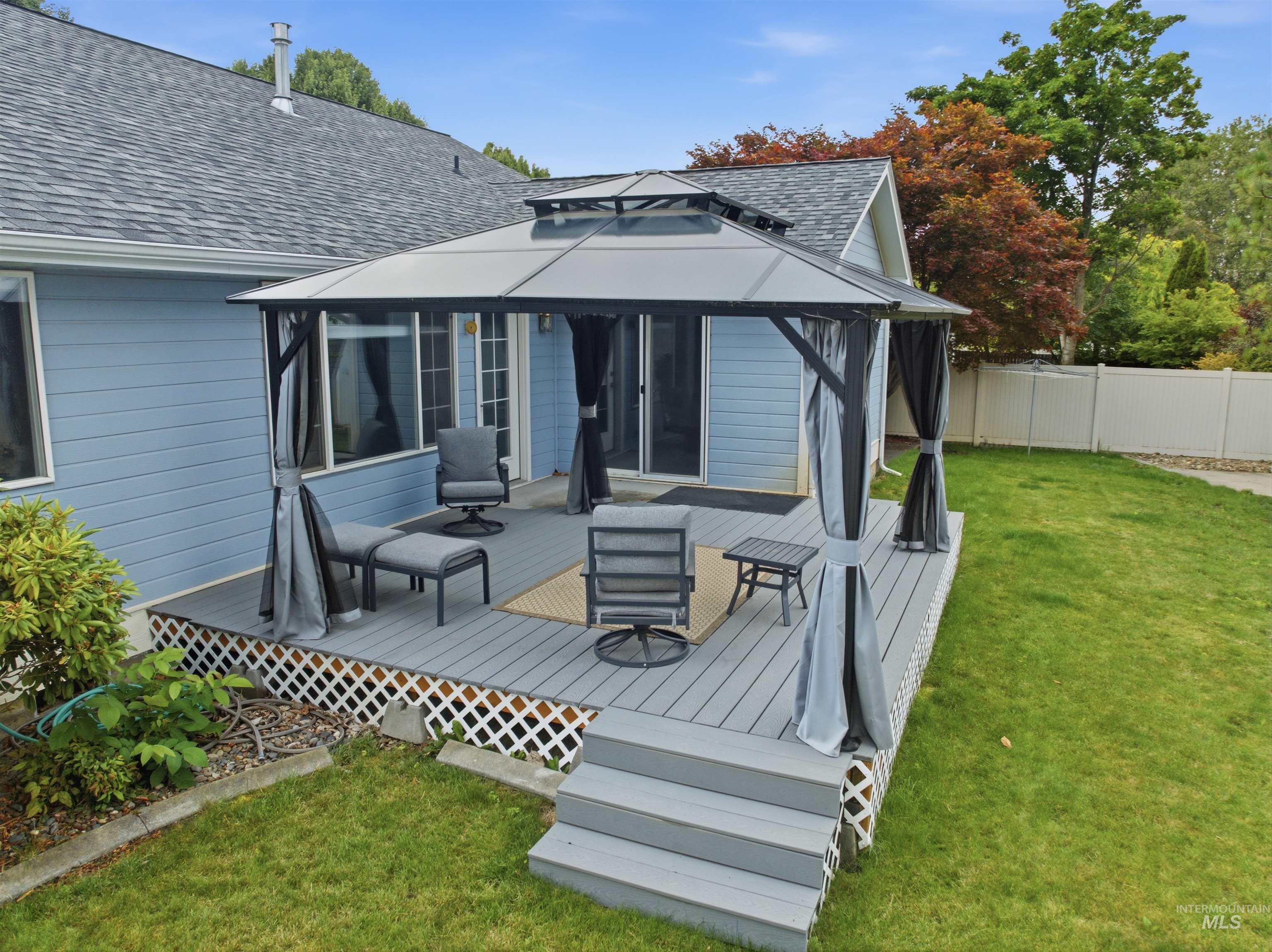 1531 Quail Run Drive, Lewiston, Idaho 83501, 3 Bedrooms, 3 Bathrooms, Residential For Sale, Price $440,000,MLS 98992615