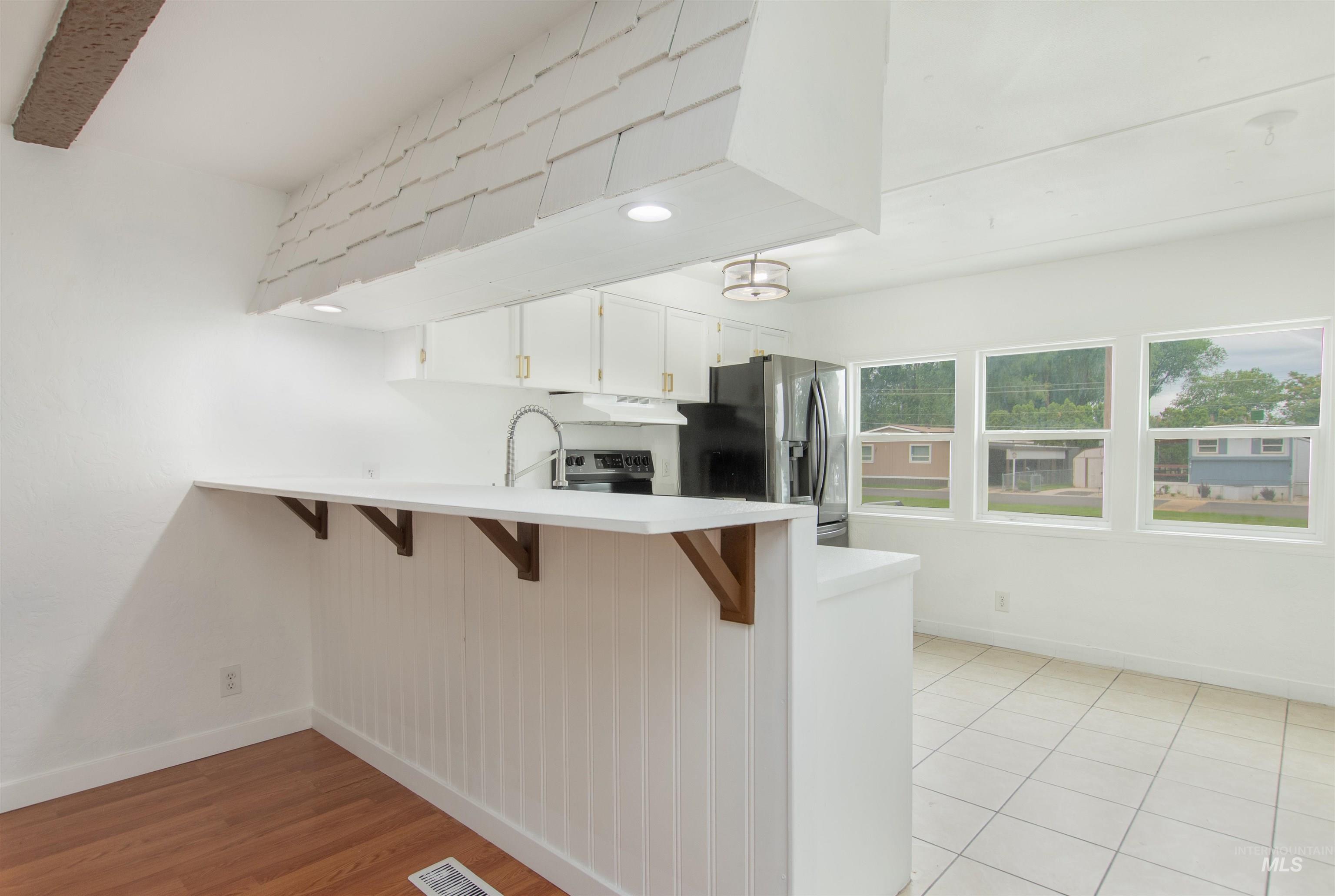 1410 W Flamingo Ave, Nampa, Idaho 83651, 2 Bedrooms, 1 Bathroom, Residential For Sale, Price $87,000, 98992616