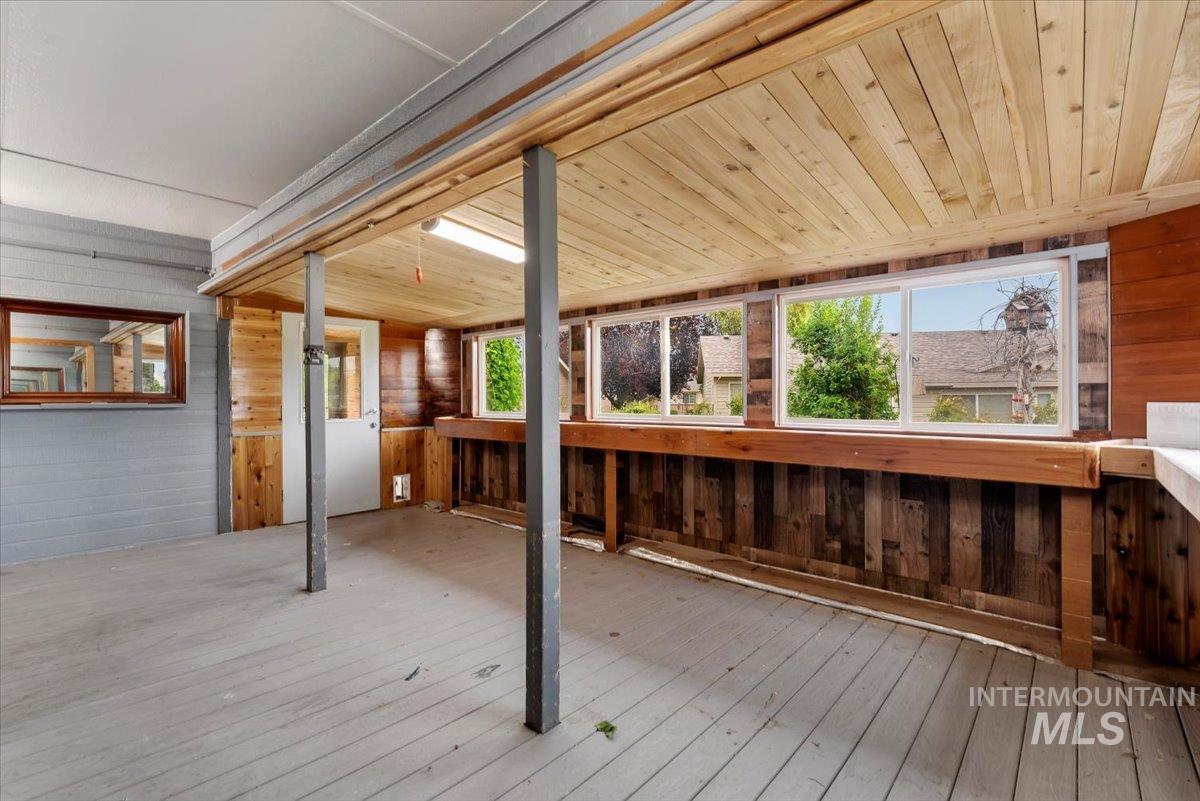 1100 Burnett Dr, Nampa, Idaho 83651, 3 Bedrooms, 2 Bathrooms, Residential For Sale, Price $275,000, 98992619