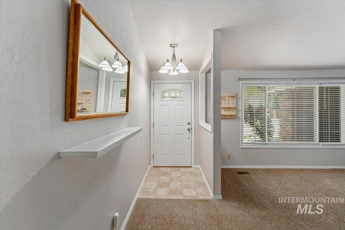 12125 W Edna St, Boise, Idaho 83713, 3 Bedrooms, 2 Bathrooms, Residential For Sale, Price $485,000,MLS 98992622