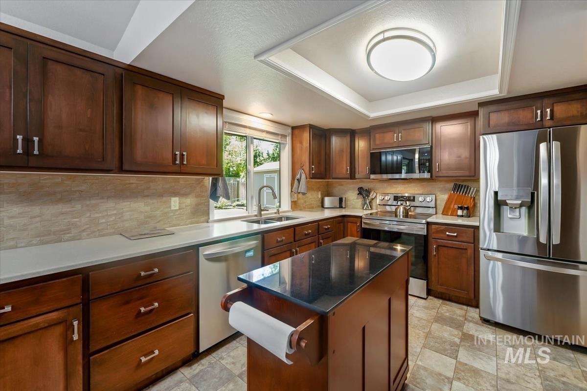 12125 W Edna St, Boise, Idaho 83713, 3 Bedrooms, 2 Bathrooms, Residential For Sale, Price $485,000,MLS 98992622