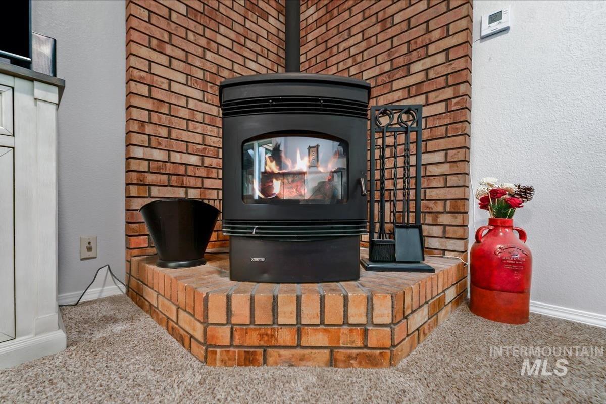 12125 W Edna St, Boise, Idaho 83713, 3 Bedrooms, 2 Bathrooms, Residential For Sale, Price $485,000,MLS 98992622
