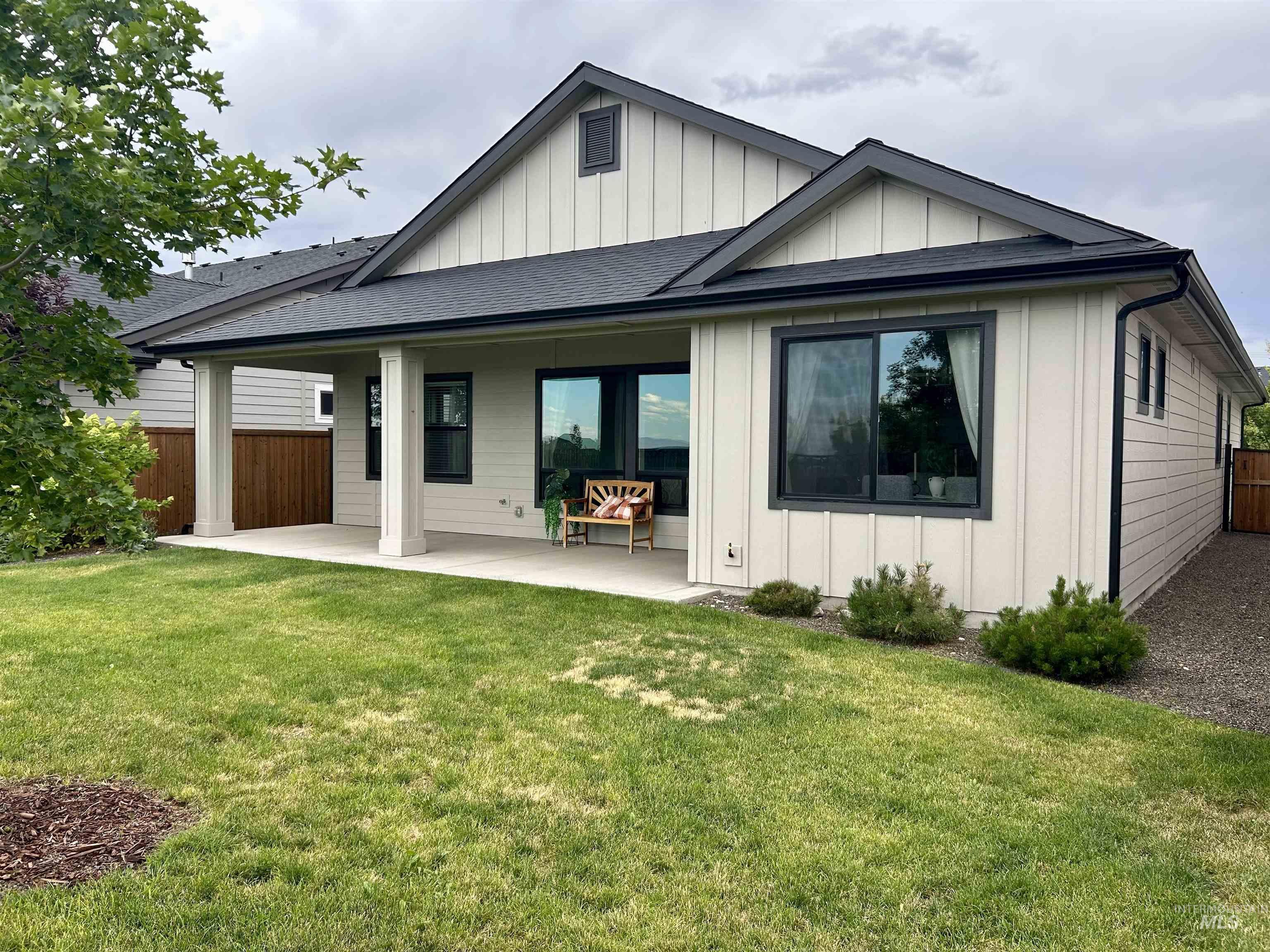 1618 W Tenzing St, Nampa, Idaho 83686, 3 Bedrooms, 2 Bathrooms, Residential For Sale, Price $524,999, 98992623