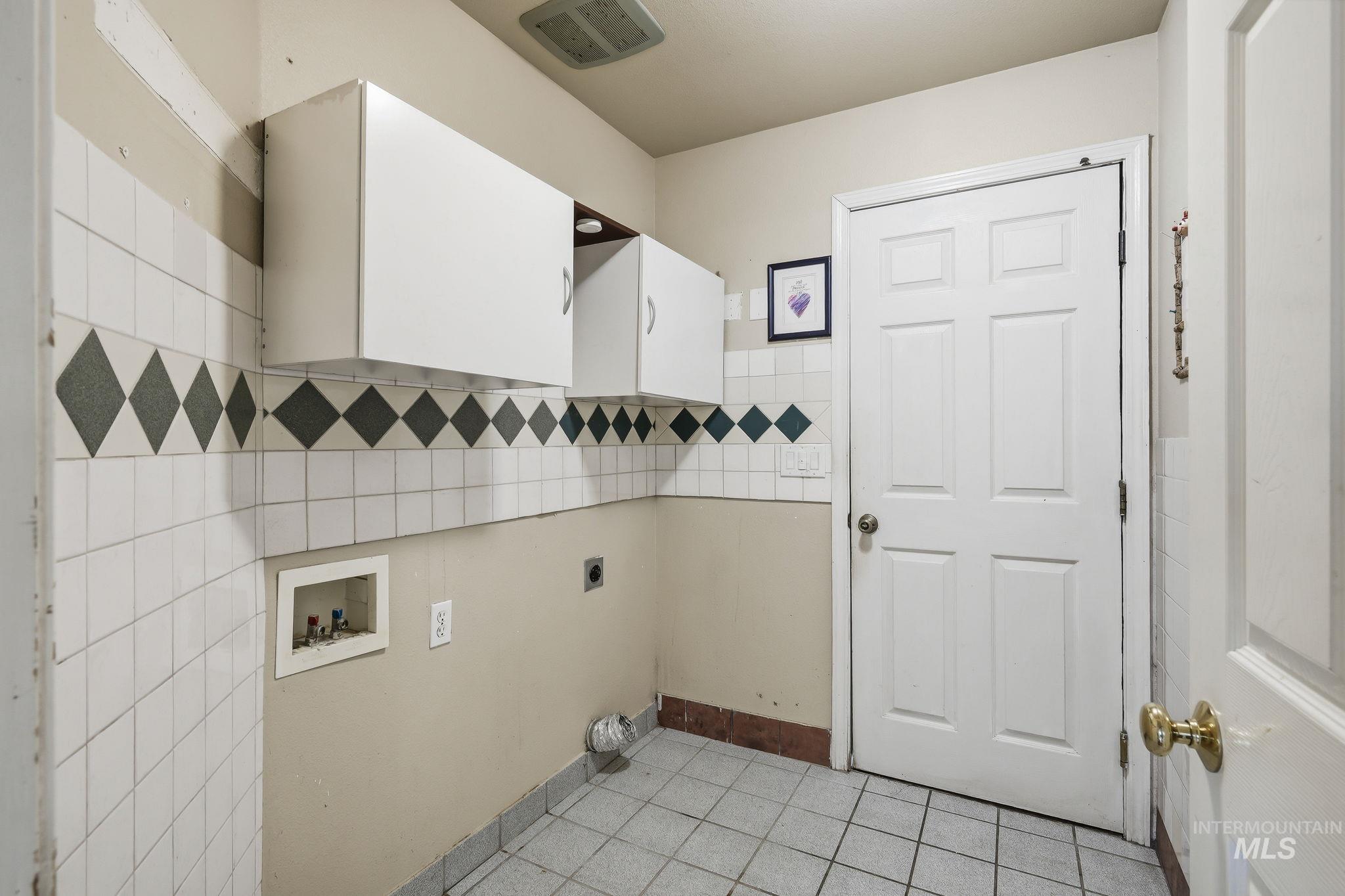 2627 N Morrow Ave, Boise, Idaho 83713, 3 Bedrooms, 2 Bathrooms, Residential For Sale, Price $379,990, 98992624