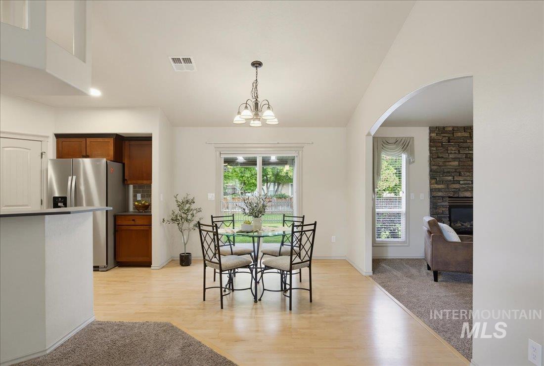 4117 N Buckstone Ave, Meridian, Idaho 83646, 3 Bedrooms, 2 Bathrooms, Residential For Sale, Price $575,000,MLS 98992625
