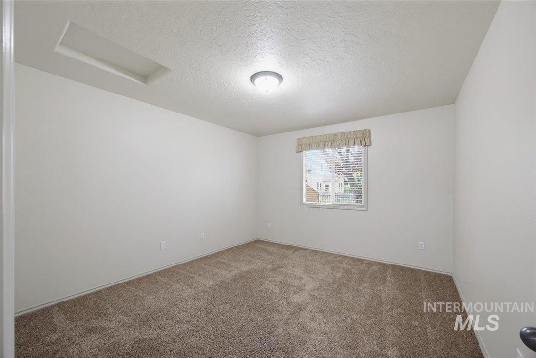 4117 N Buckstone Ave, Meridian, Idaho 83646, 3 Bedrooms, 2 Bathrooms, Residential For Sale, Price $575,000,MLS 98992625